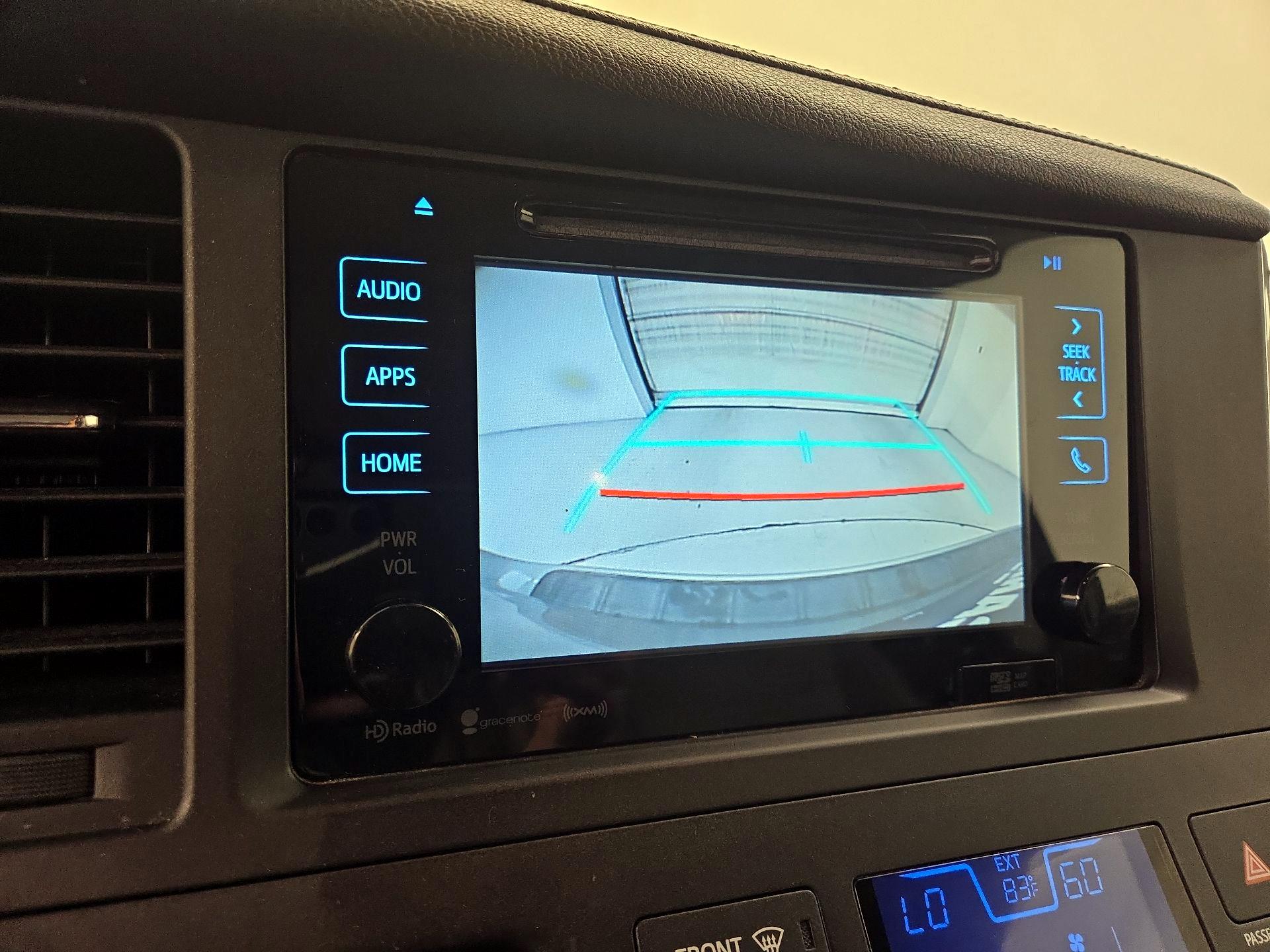 Thumbnail: 2015 Toyota Sienna - 14