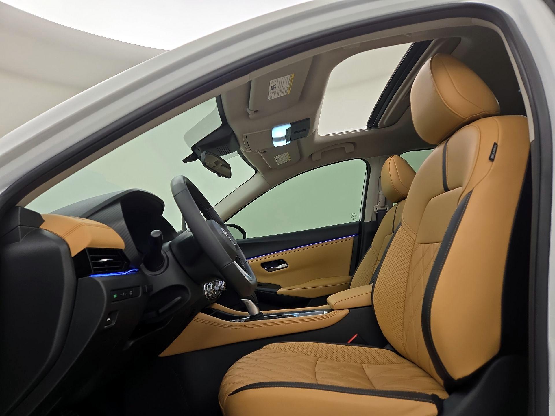 Thumbnail: 2024 Nissan Sentra - 19