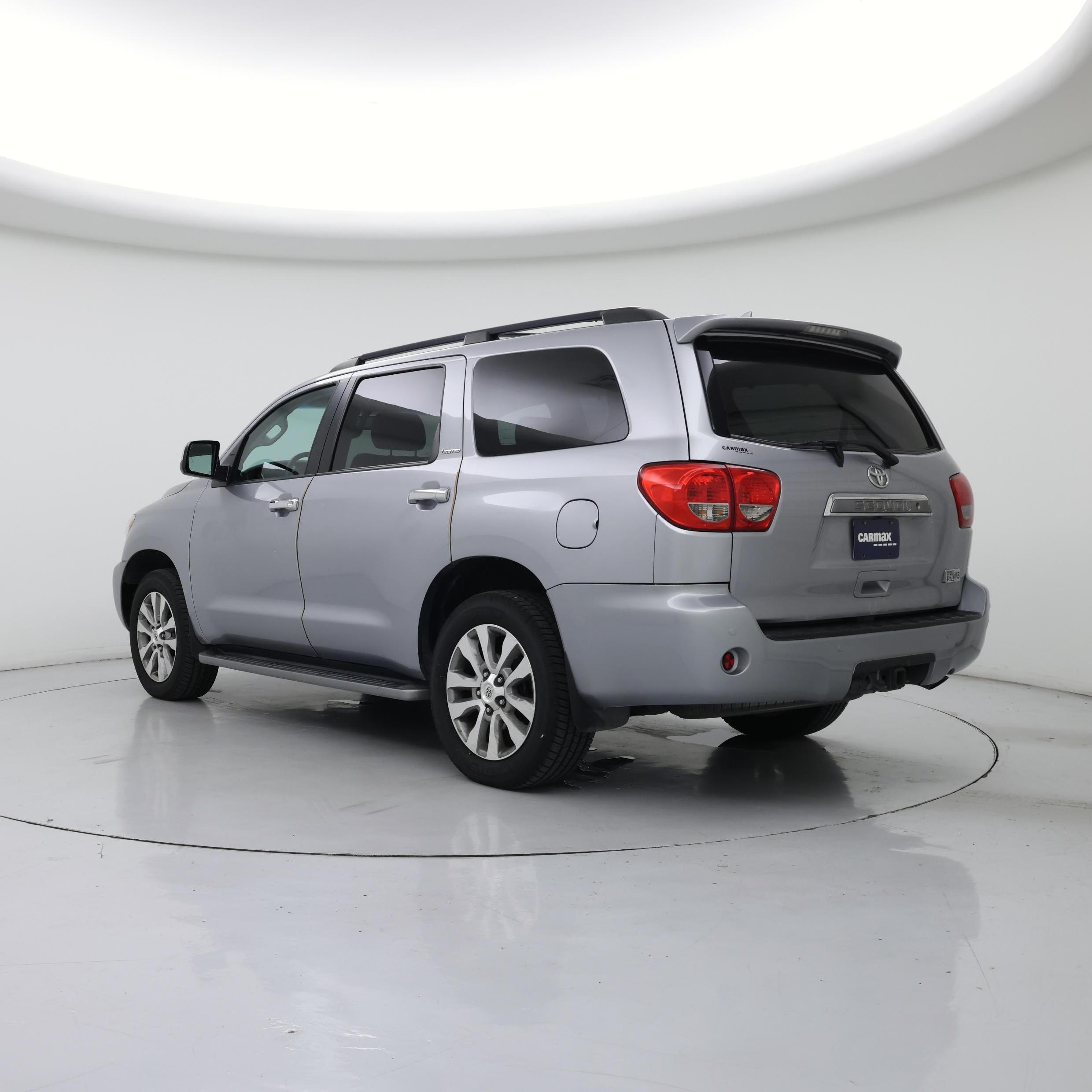 Thumbnail: 2015 Toyota Sequoia - 2