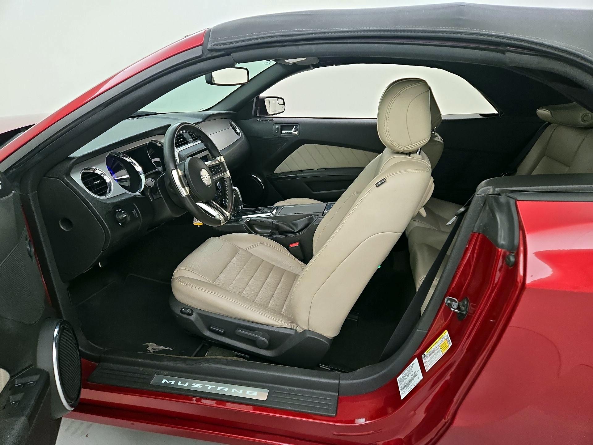 Thumbnail: 2014 Ford Mustang - 11