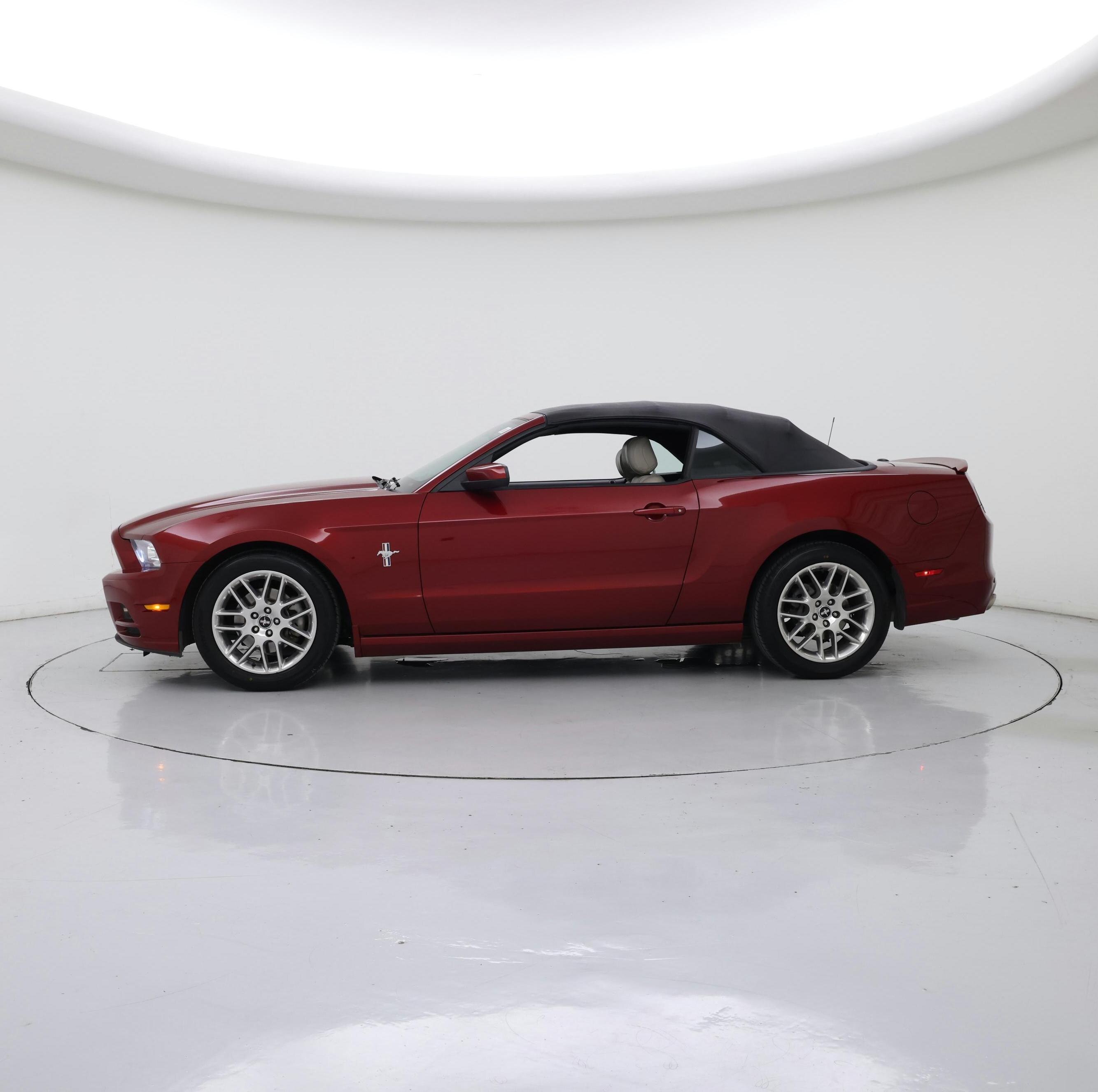 Thumbnail: 2014 Ford Mustang - 3