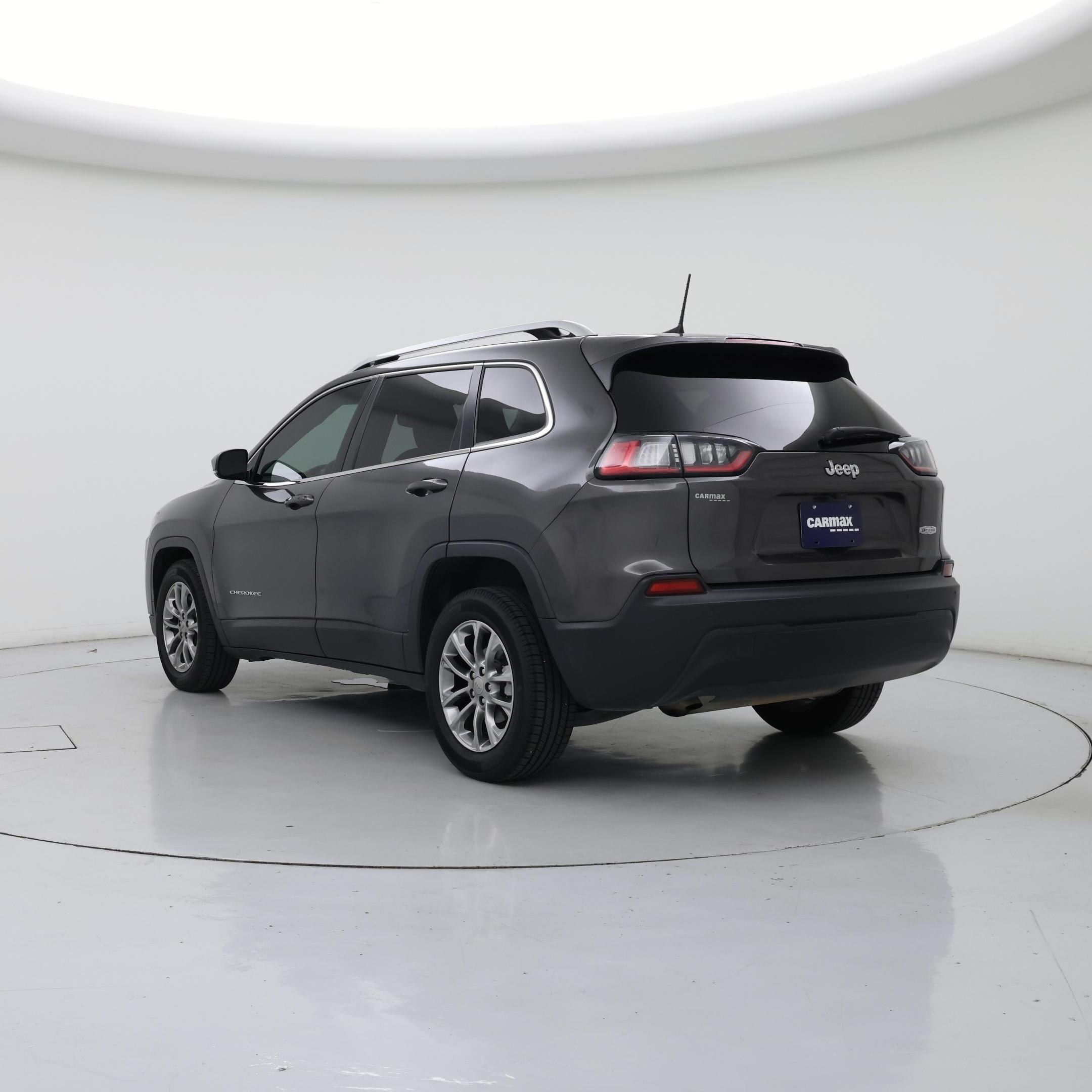 Thumbnail: 2019 Jeep Cherokee - 2