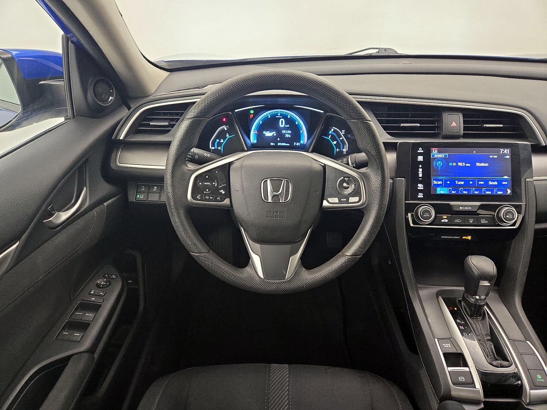 Thumbnail: 2016 Honda Civic - 10