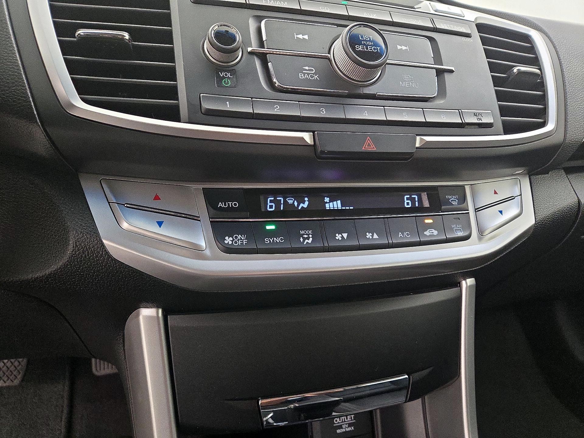 Thumbnail: 2013 Honda Accord - 16