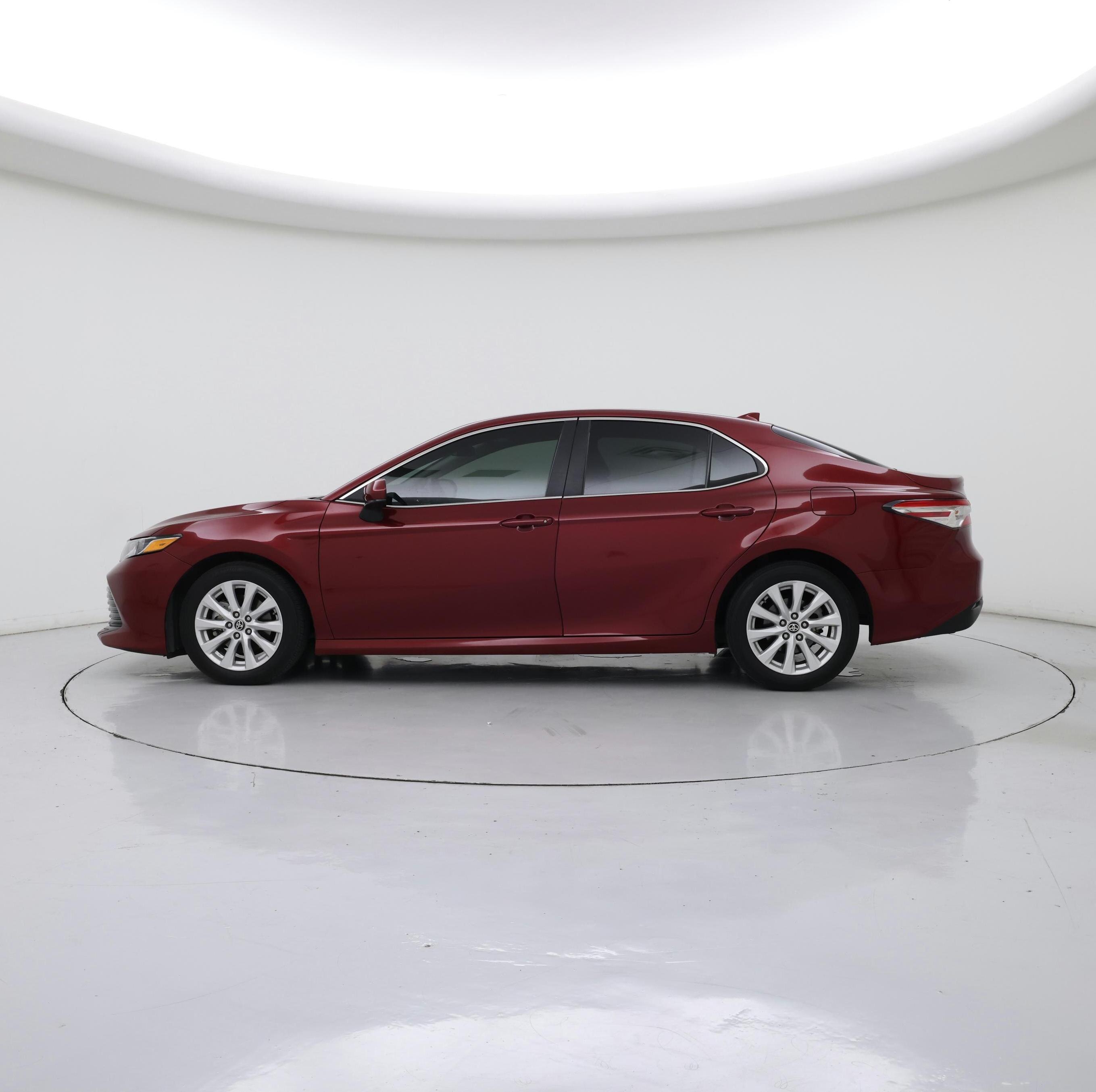 Thumbnail: 2020 Toyota Camry - 3