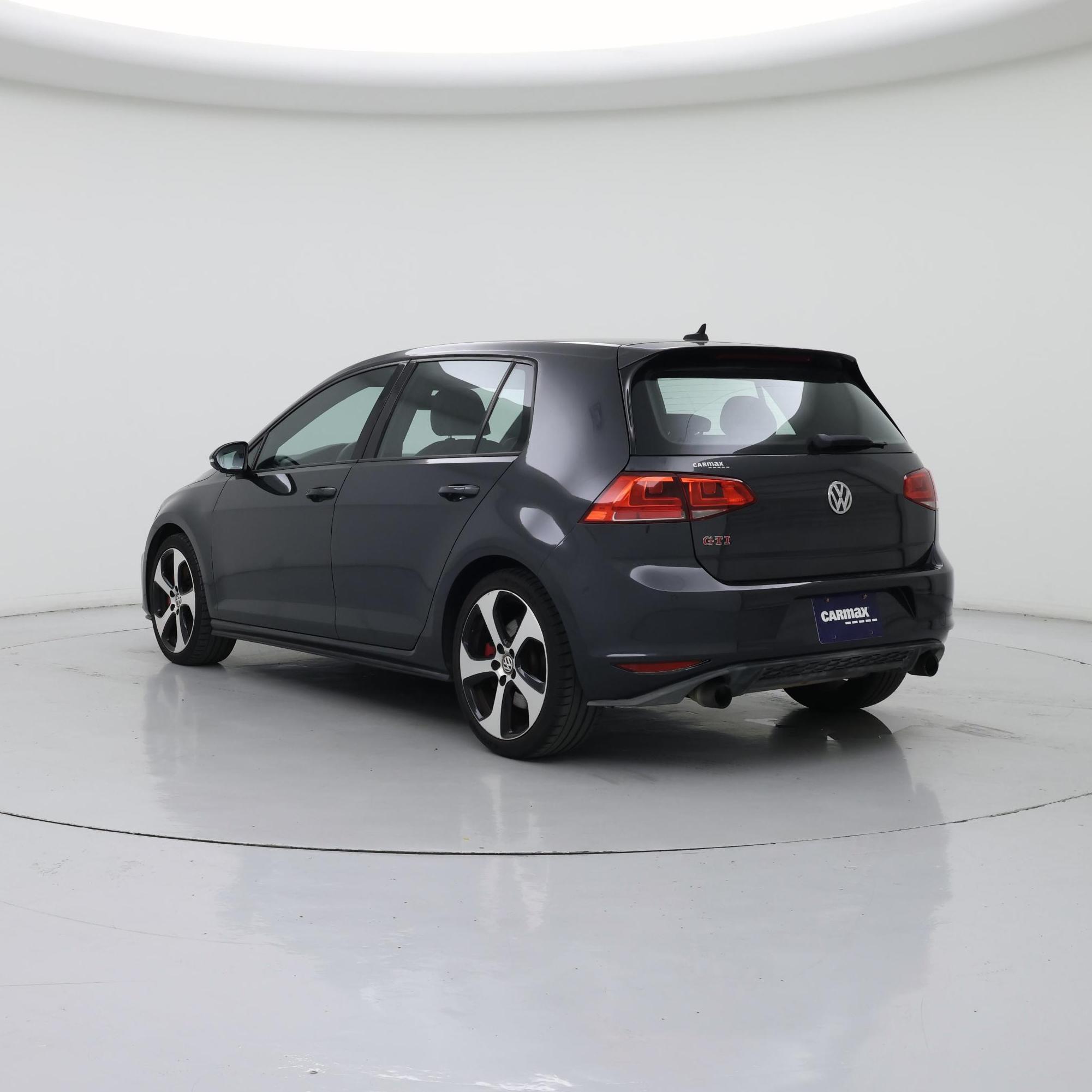 Thumbnail: 2015 Volkswagen Golf - 2