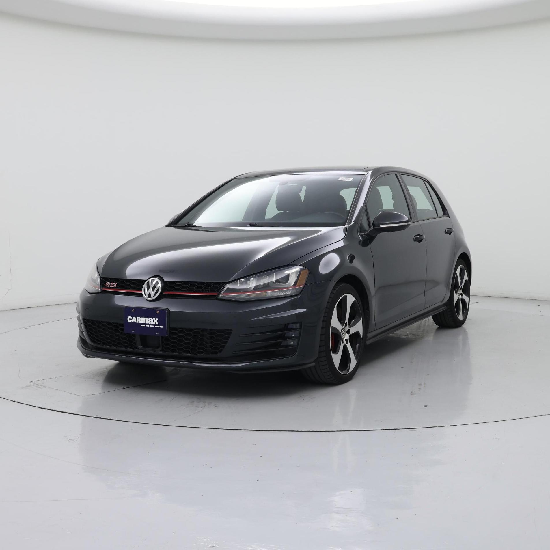 Thumbnail: 2015 Volkswagen Golf - 4