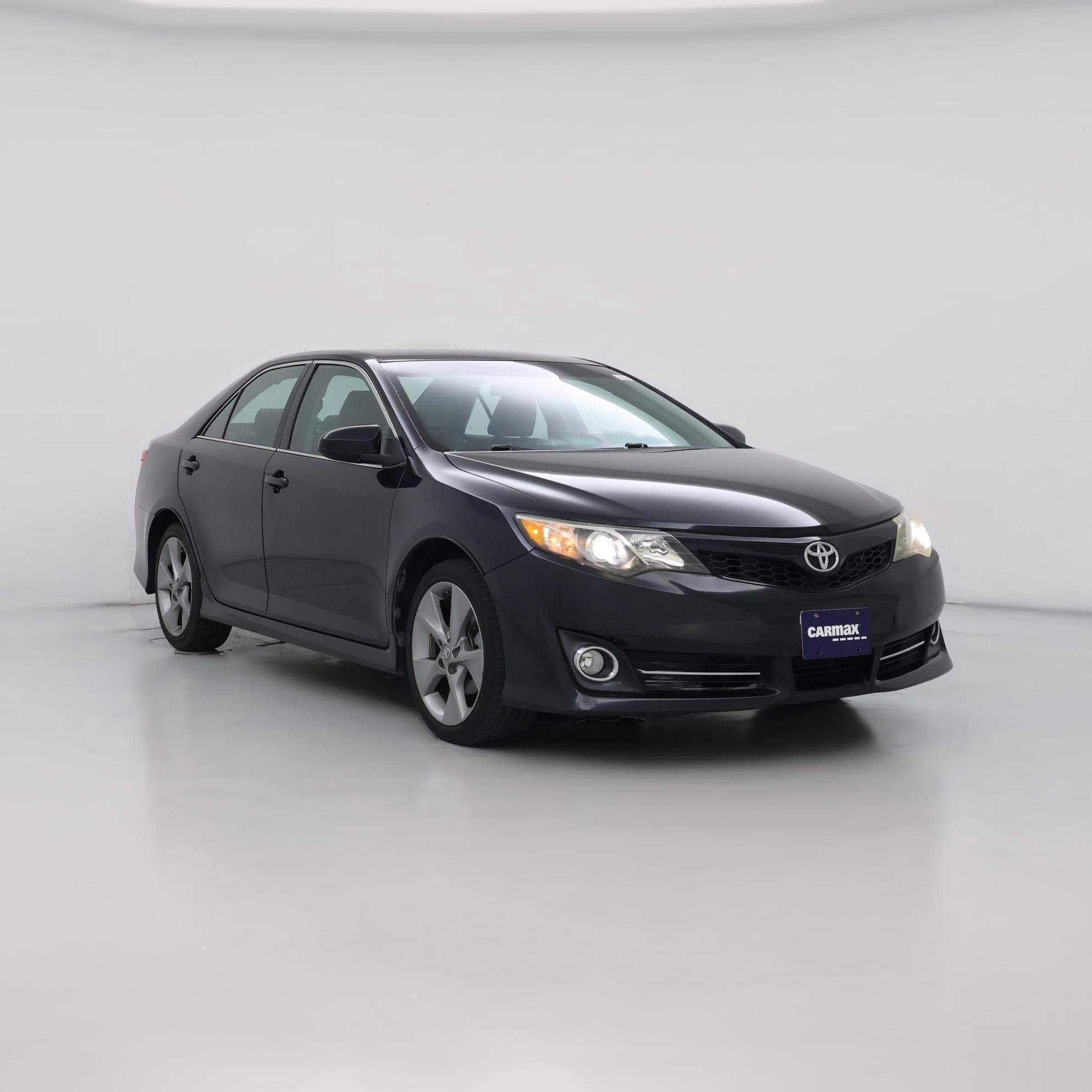 Thumbnail: 2013 Toyota Camry - 1