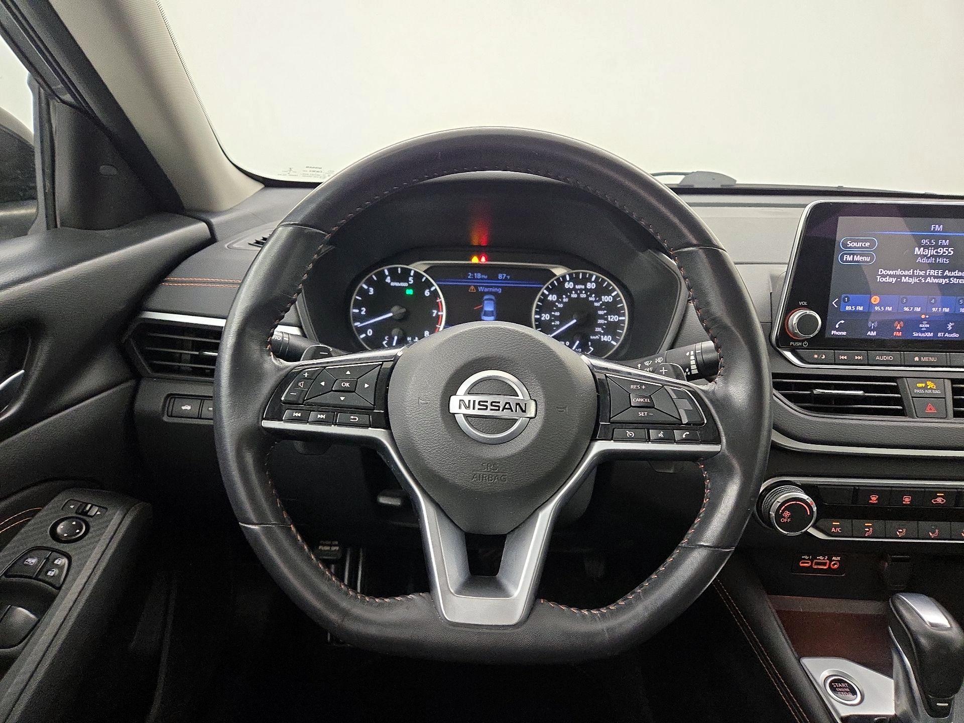Thumbnail: 2021 Nissan Altima - 10
