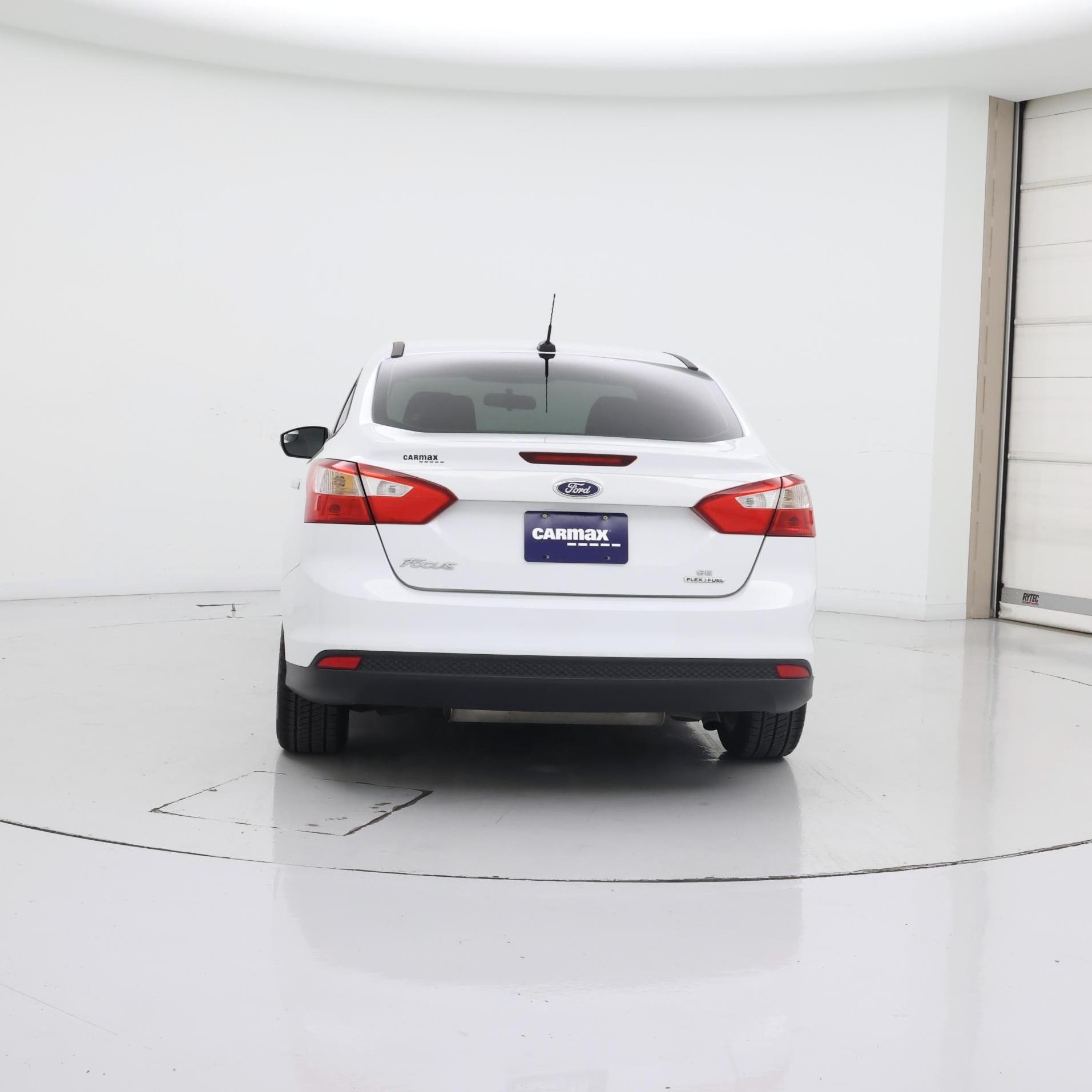 Thumbnail: 2014 Ford Focus - 6