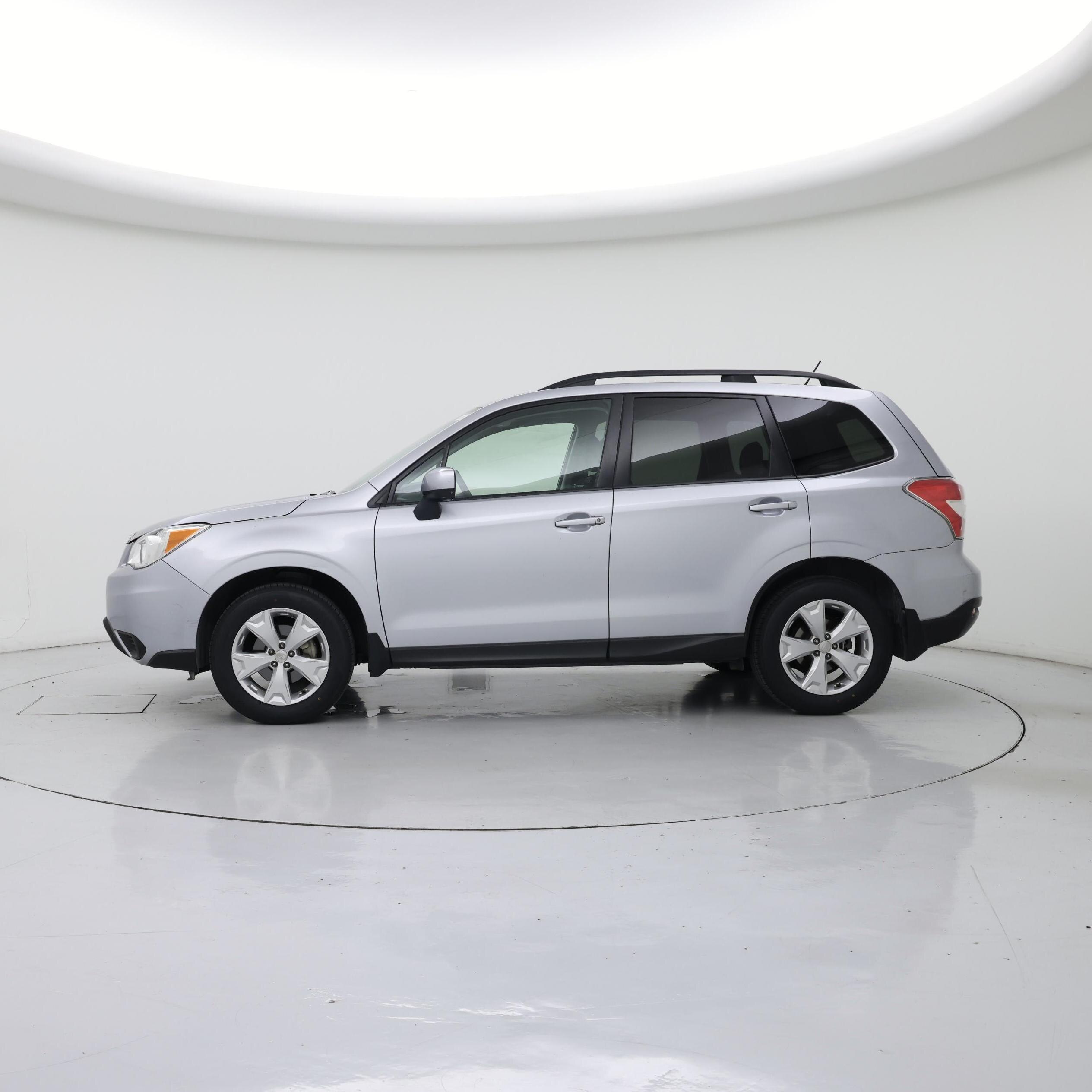 Thumbnail: 2015 Subaru Forester - 3