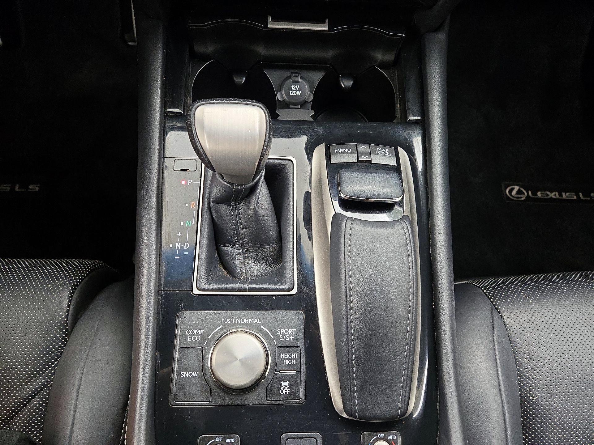 Thumbnail: 2014 Lexus LS - 18
