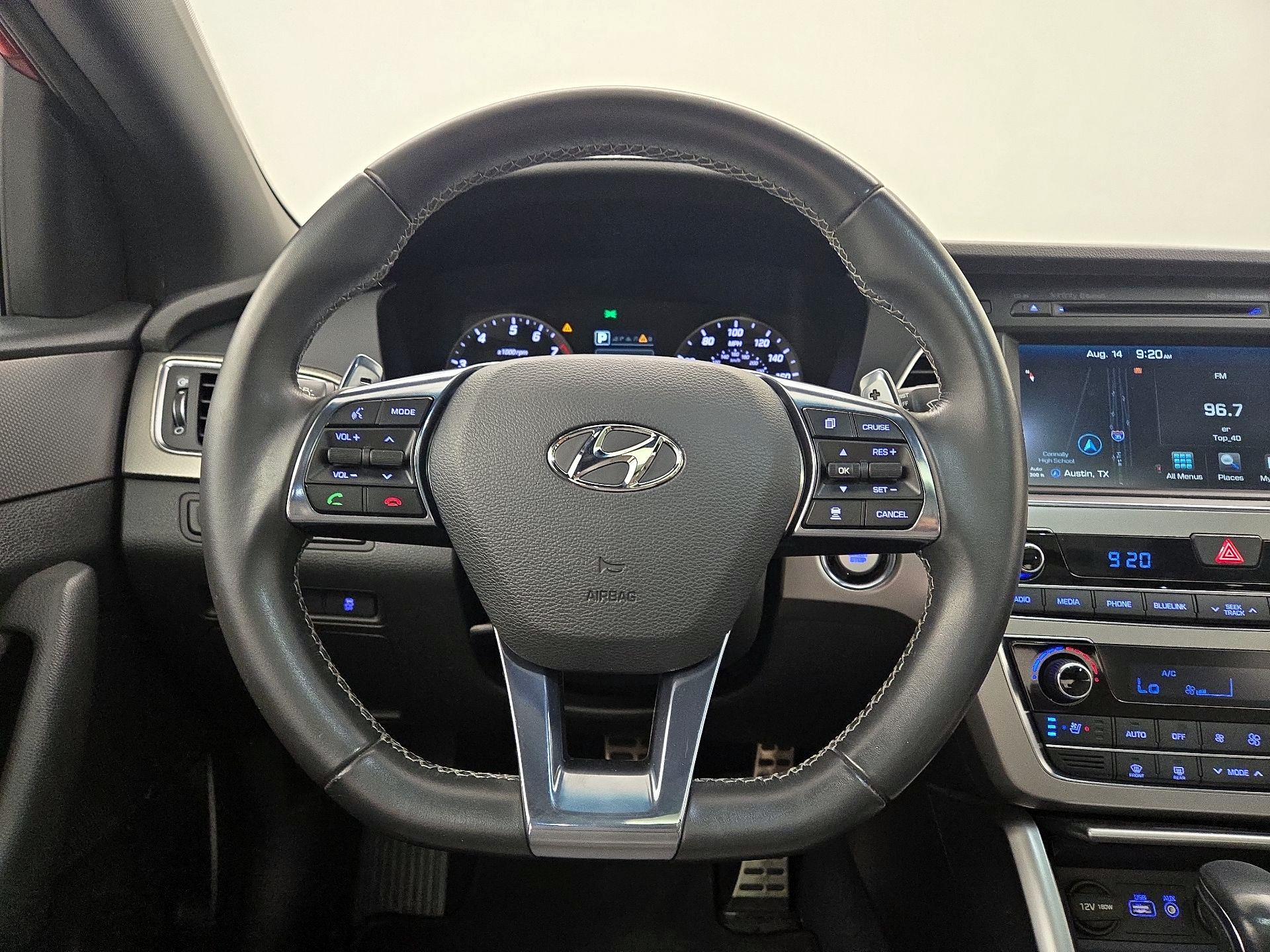 Thumbnail: 2015 Hyundai Sonata - 10