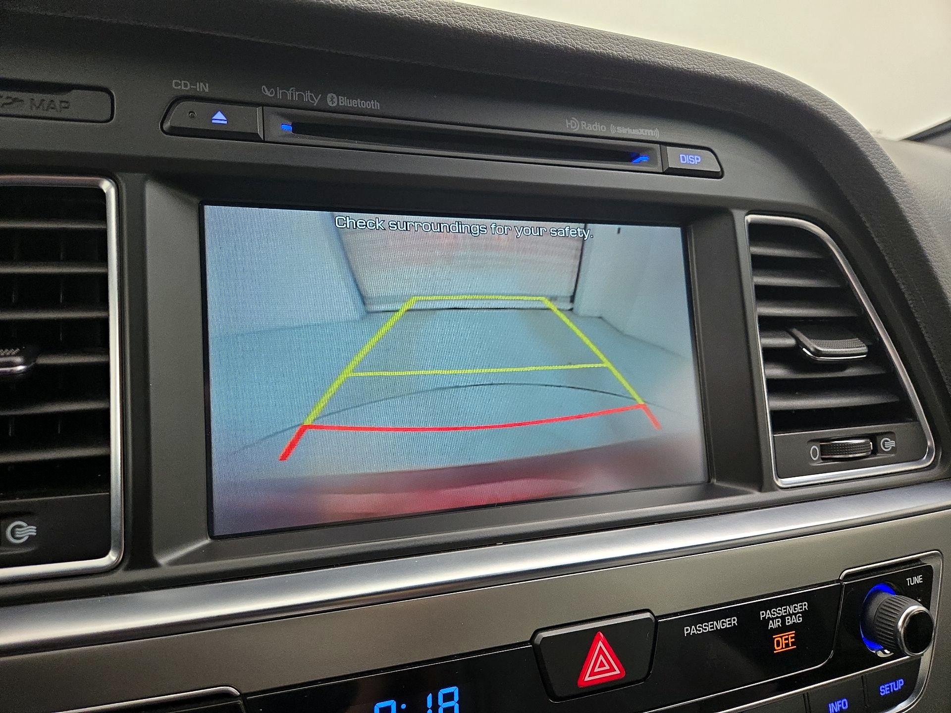 Thumbnail: 2015 Hyundai Sonata - 14