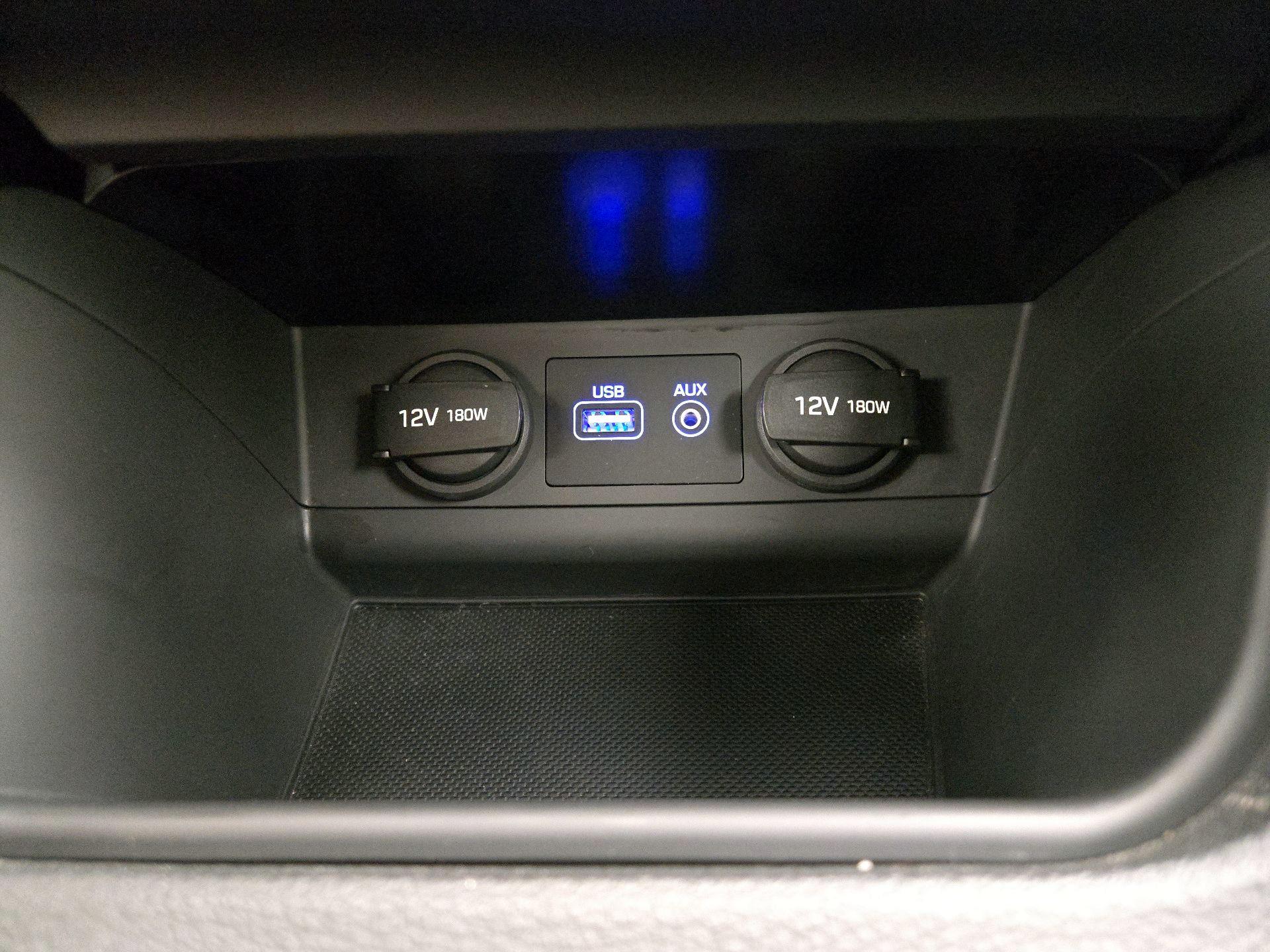 Thumbnail: 2015 Hyundai Sonata - 18