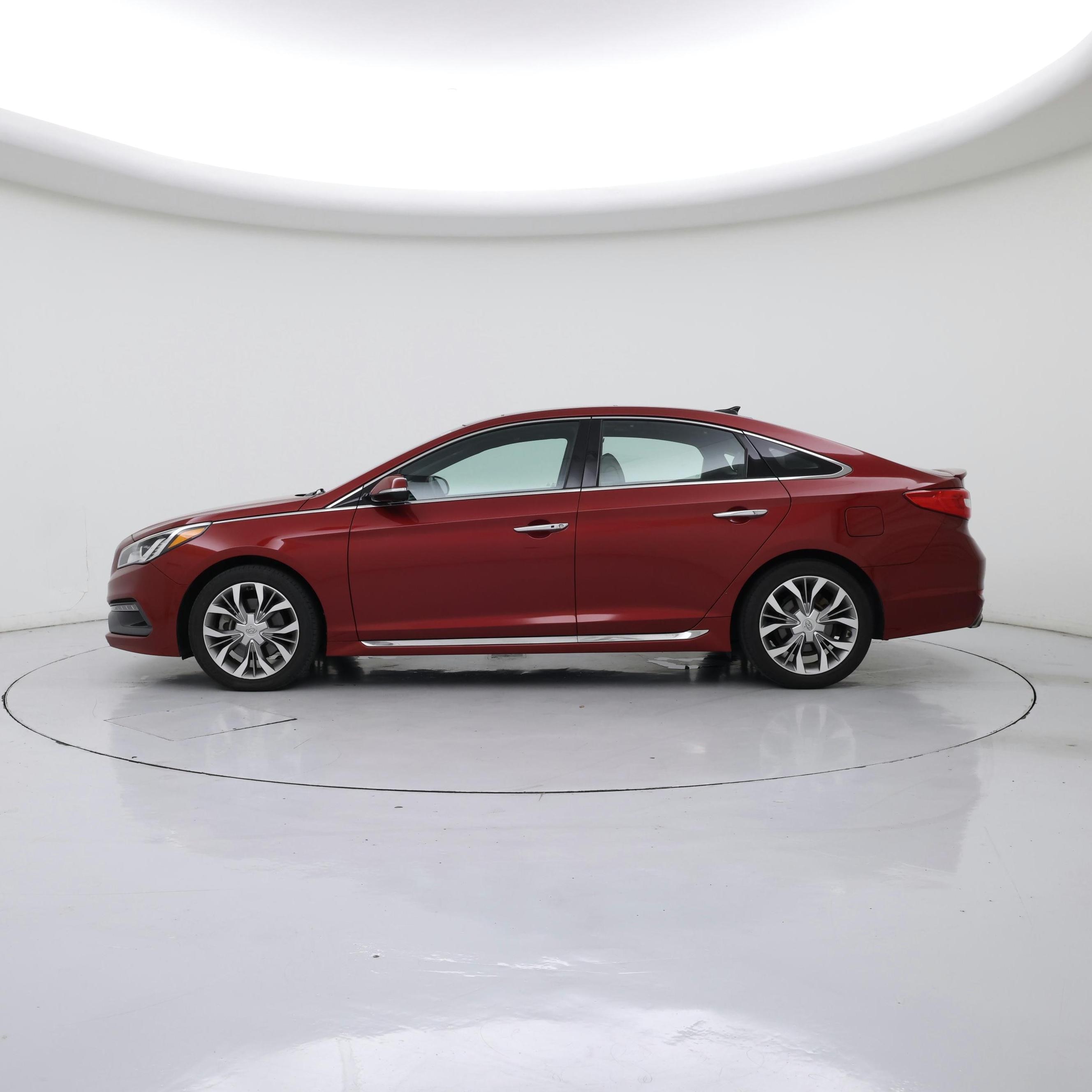 Thumbnail: 2015 Hyundai Sonata - 3