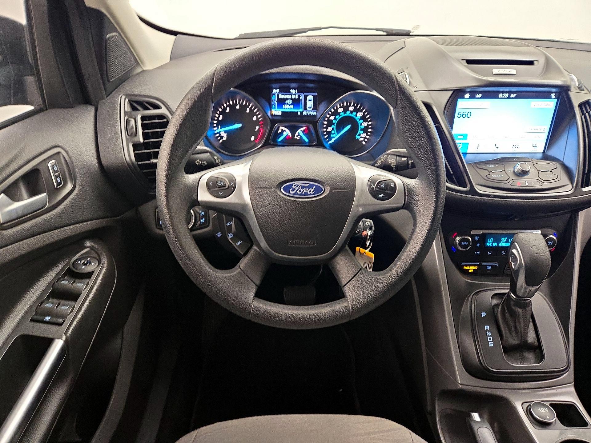 Thumbnail: 2016 Ford Escape - 10