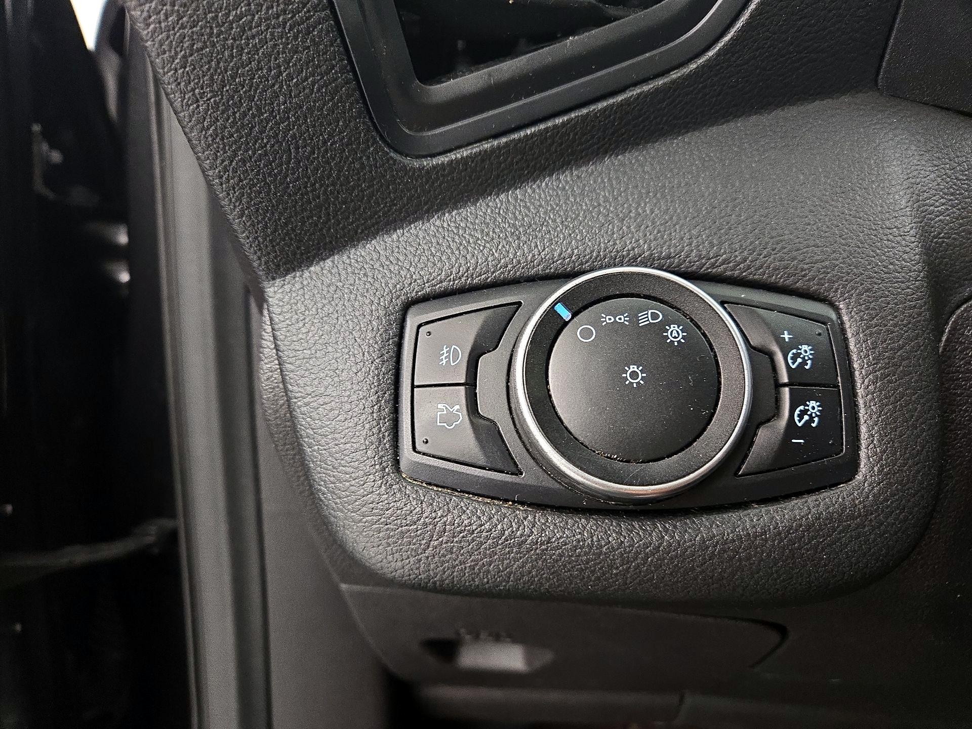 Thumbnail: 2016 Ford Escape - 13