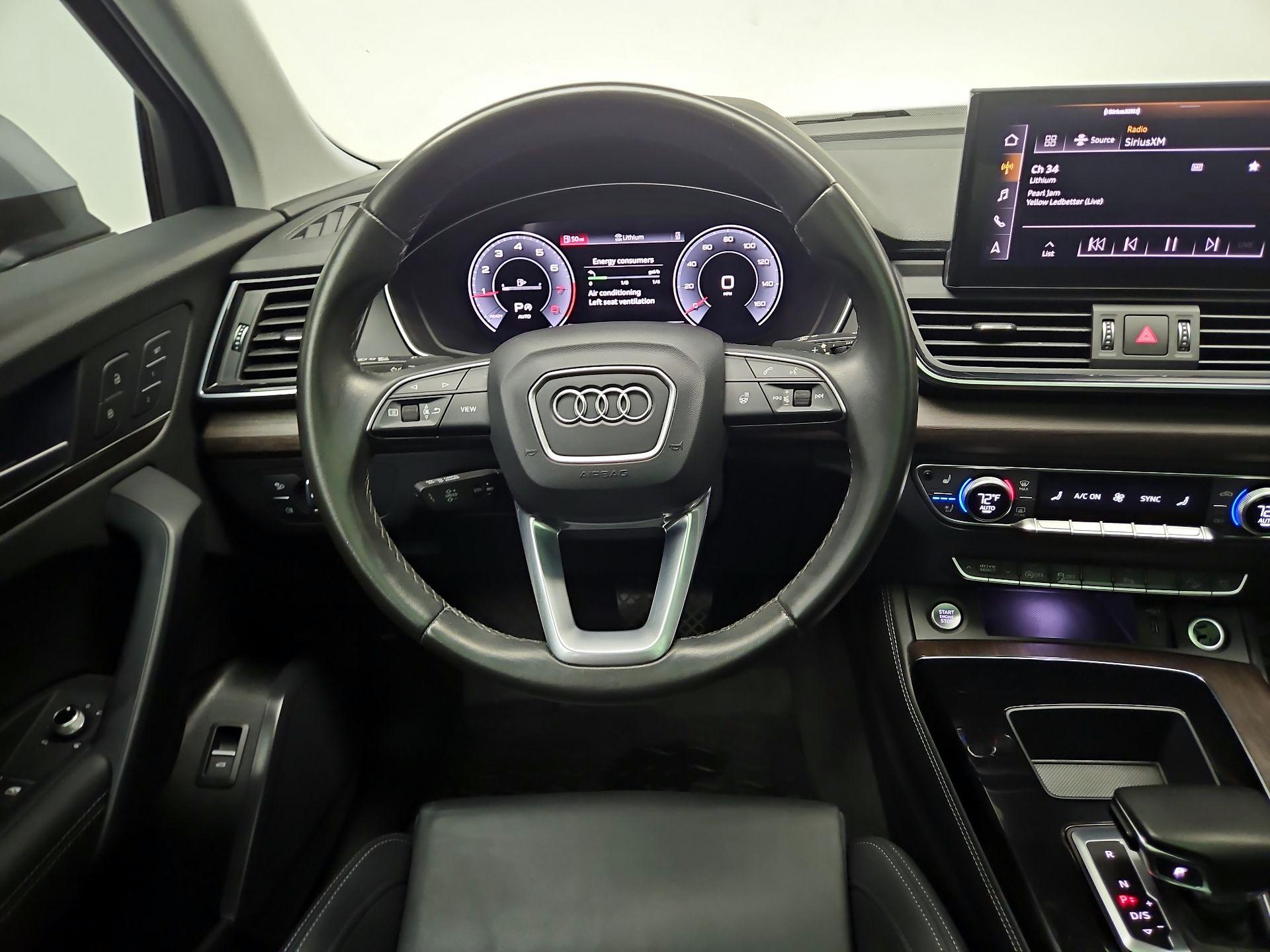 Thumbnail: 2022 Audi Q5 - 10