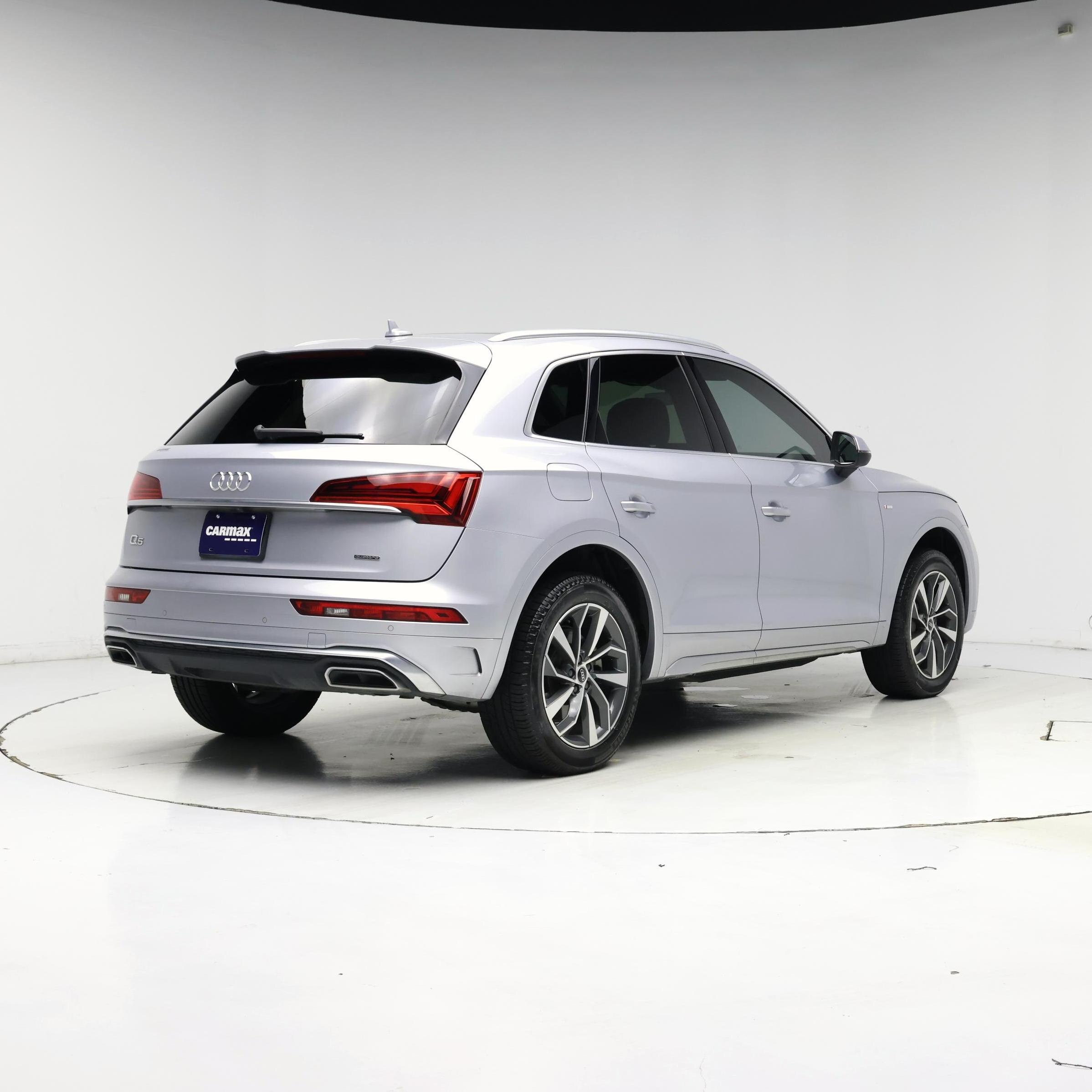 Thumbnail: 2022 Audi Q5 - 8