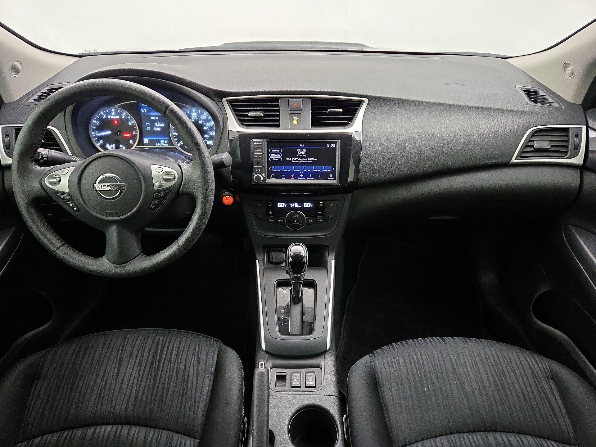Thumbnail: 2019 Nissan Sentra - 9