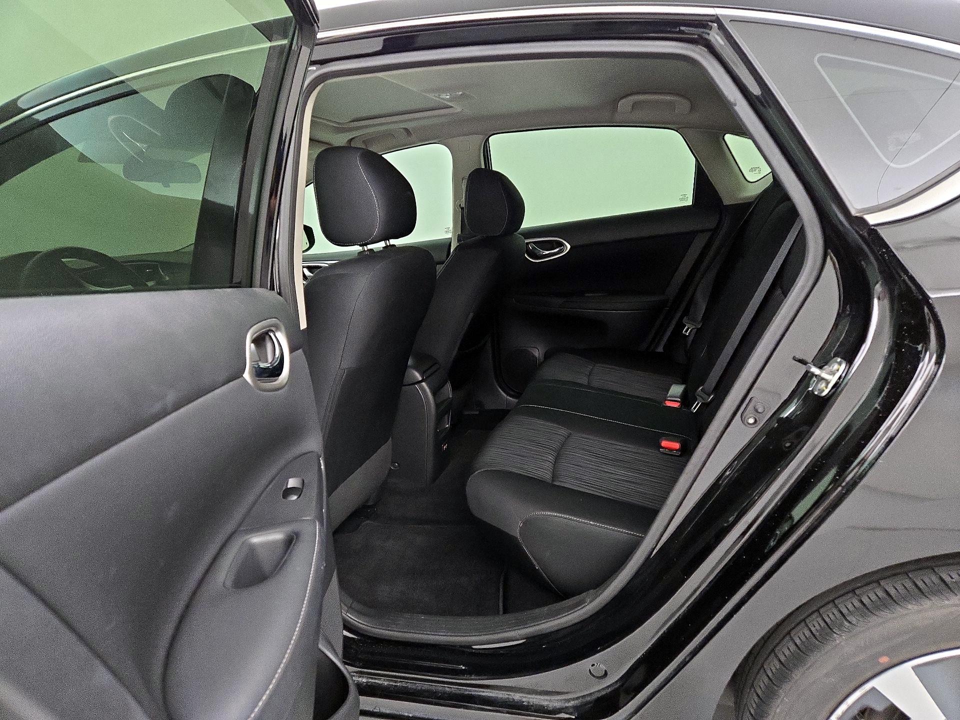 Thumbnail: 2019 Nissan Sentra - 20