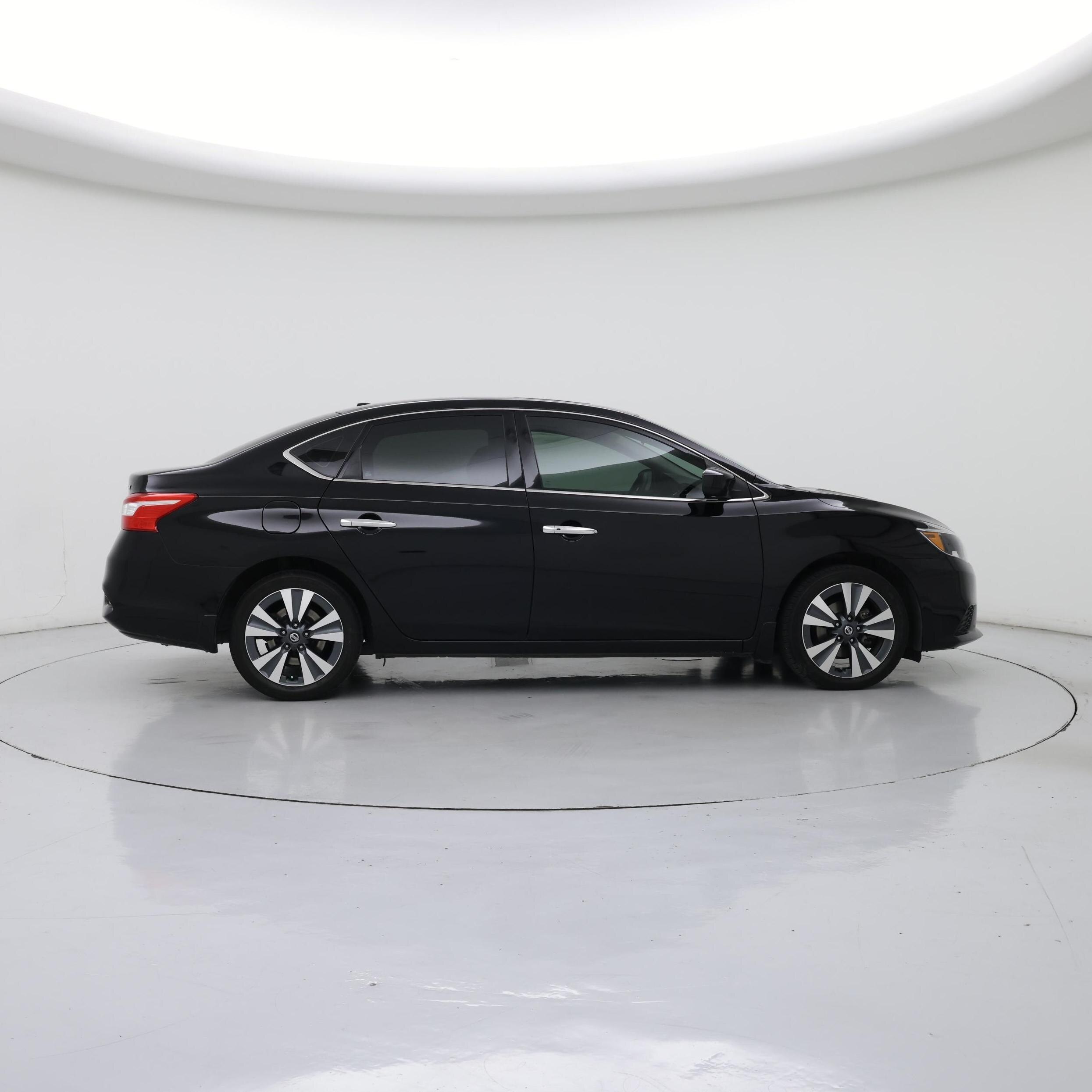 Thumbnail: 2019 Nissan Sentra - 7