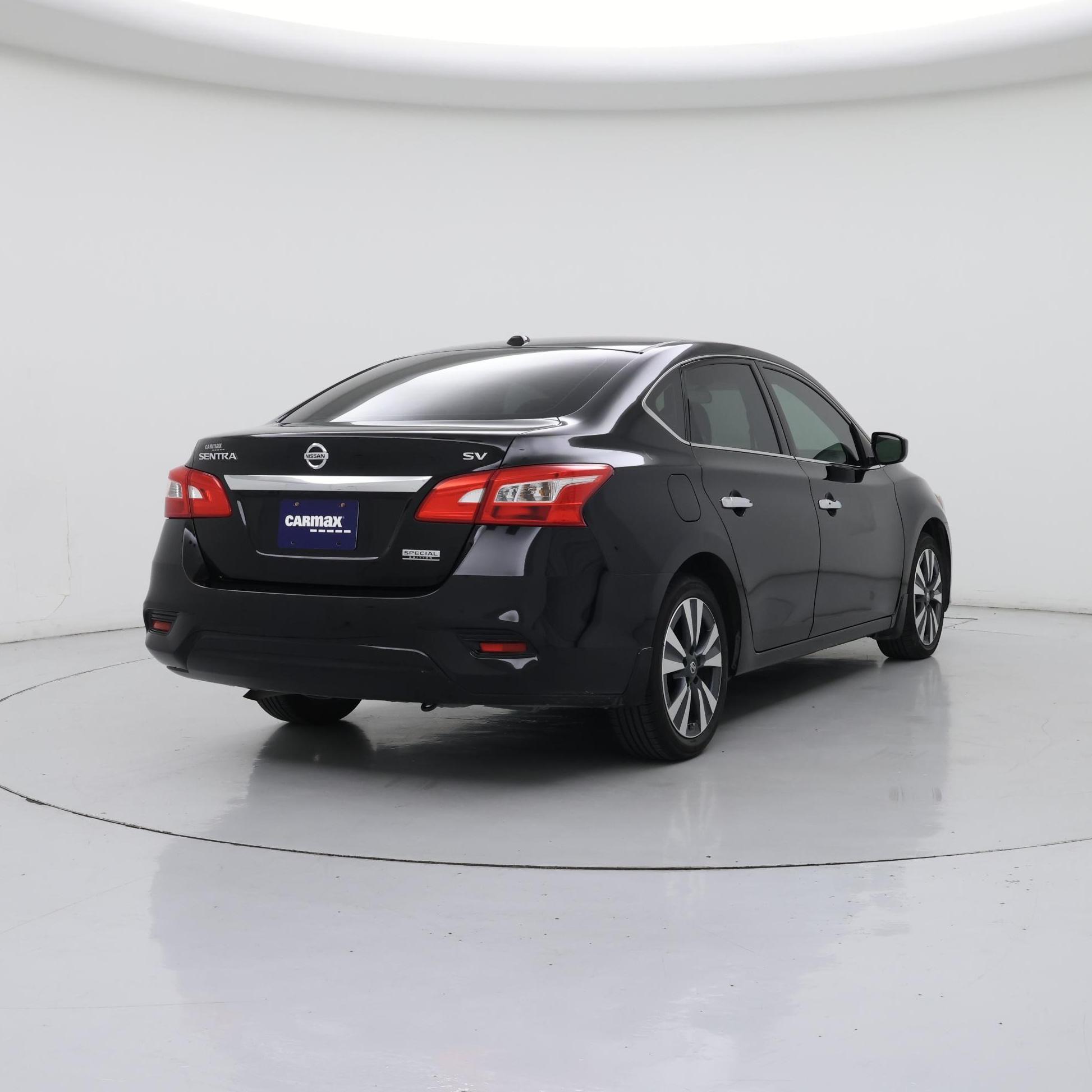 Thumbnail: 2019 Nissan Sentra - 8