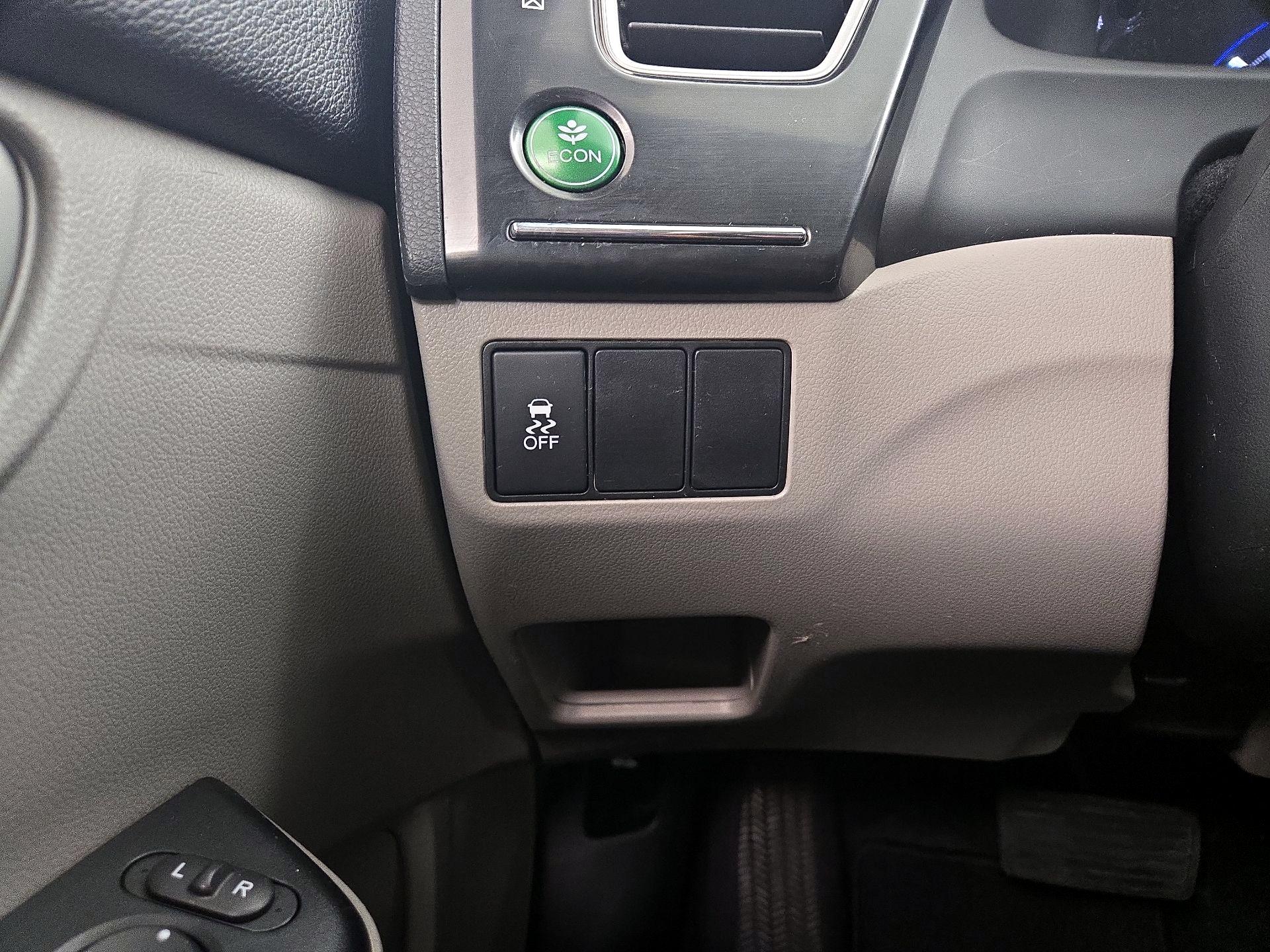 Thumbnail: 2013 Honda Civic - 13