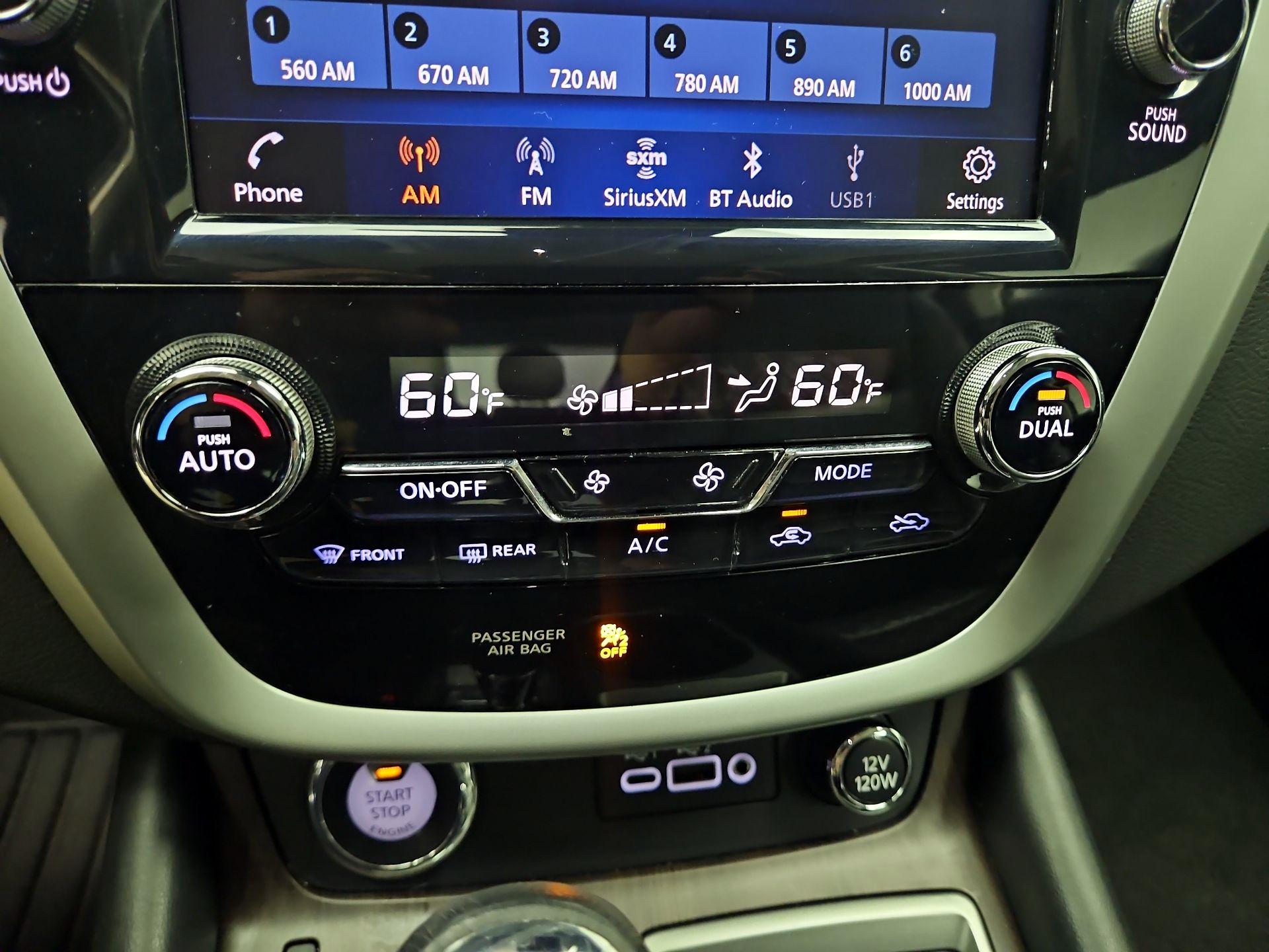 Thumbnail: 2019 Nissan Murano - 17