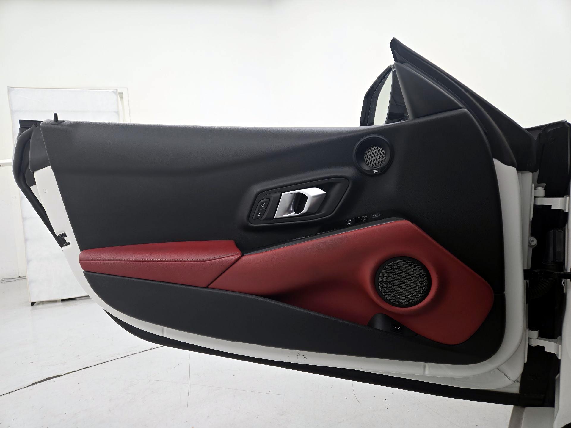 Thumbnail: 2022 Toyota Supra - 12