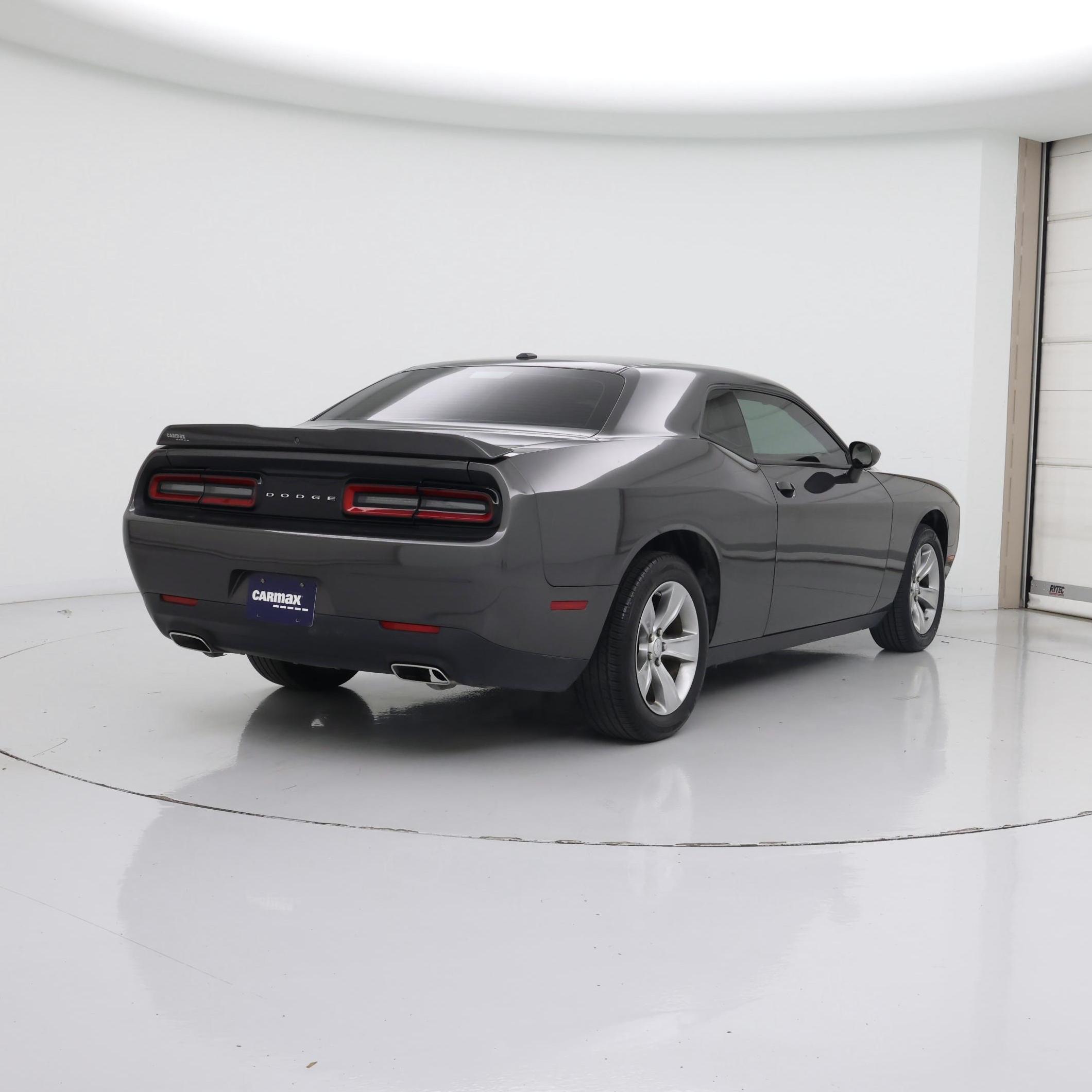 Thumbnail: 2022 Dodge Challenger - 8