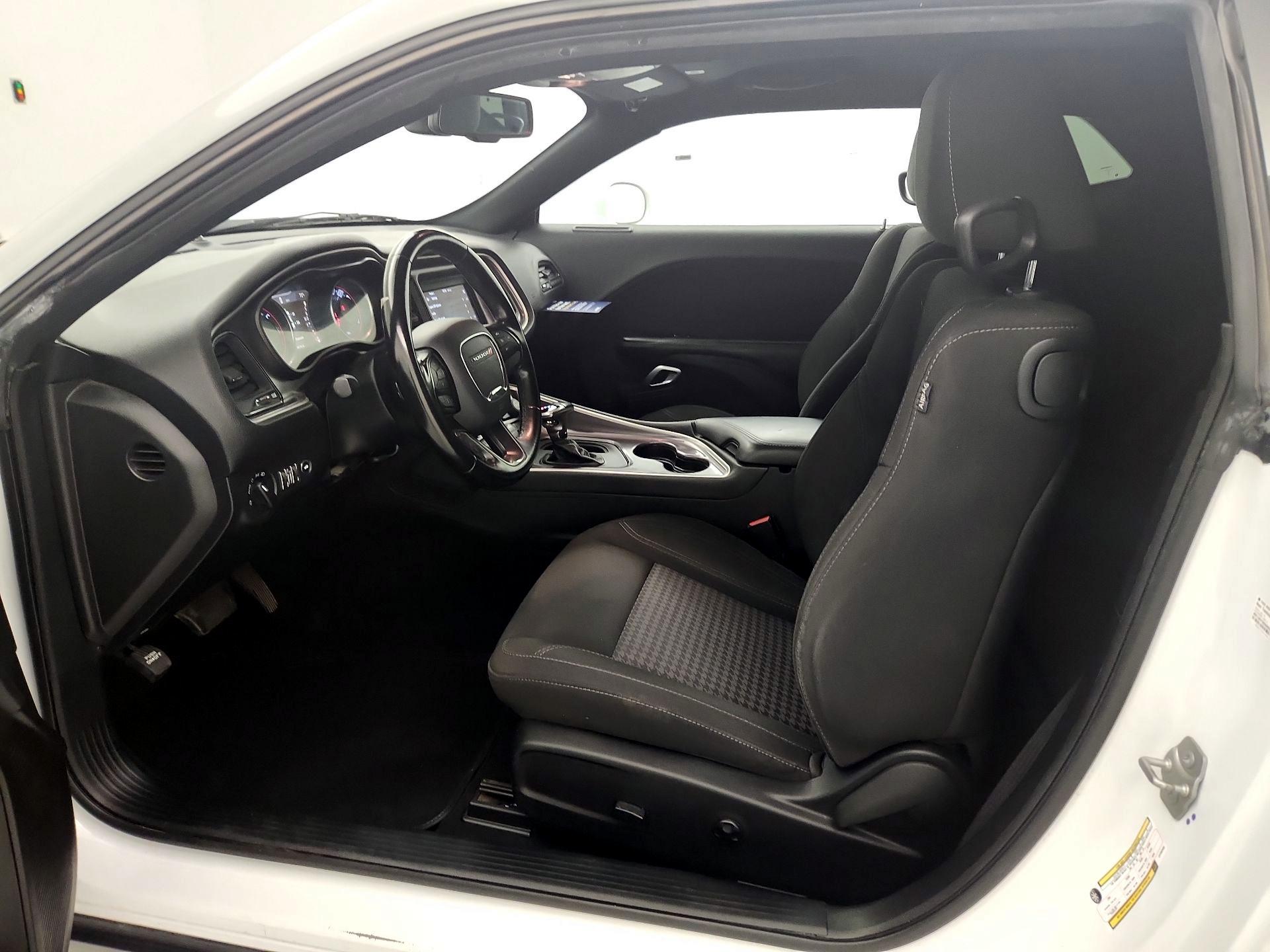 Thumbnail: 2020 Dodge Challenger - 11