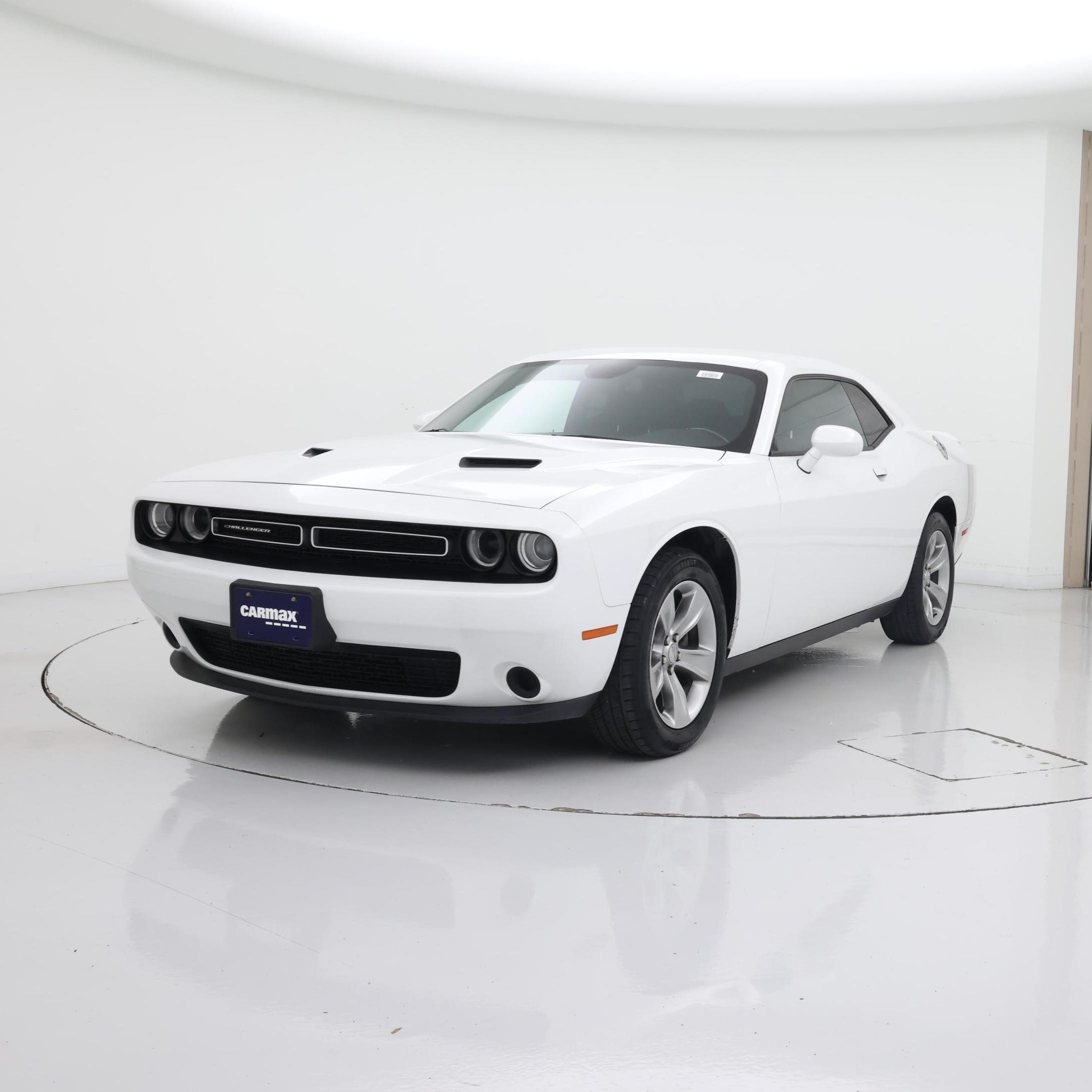 Thumbnail: 2020 Dodge Challenger - 4