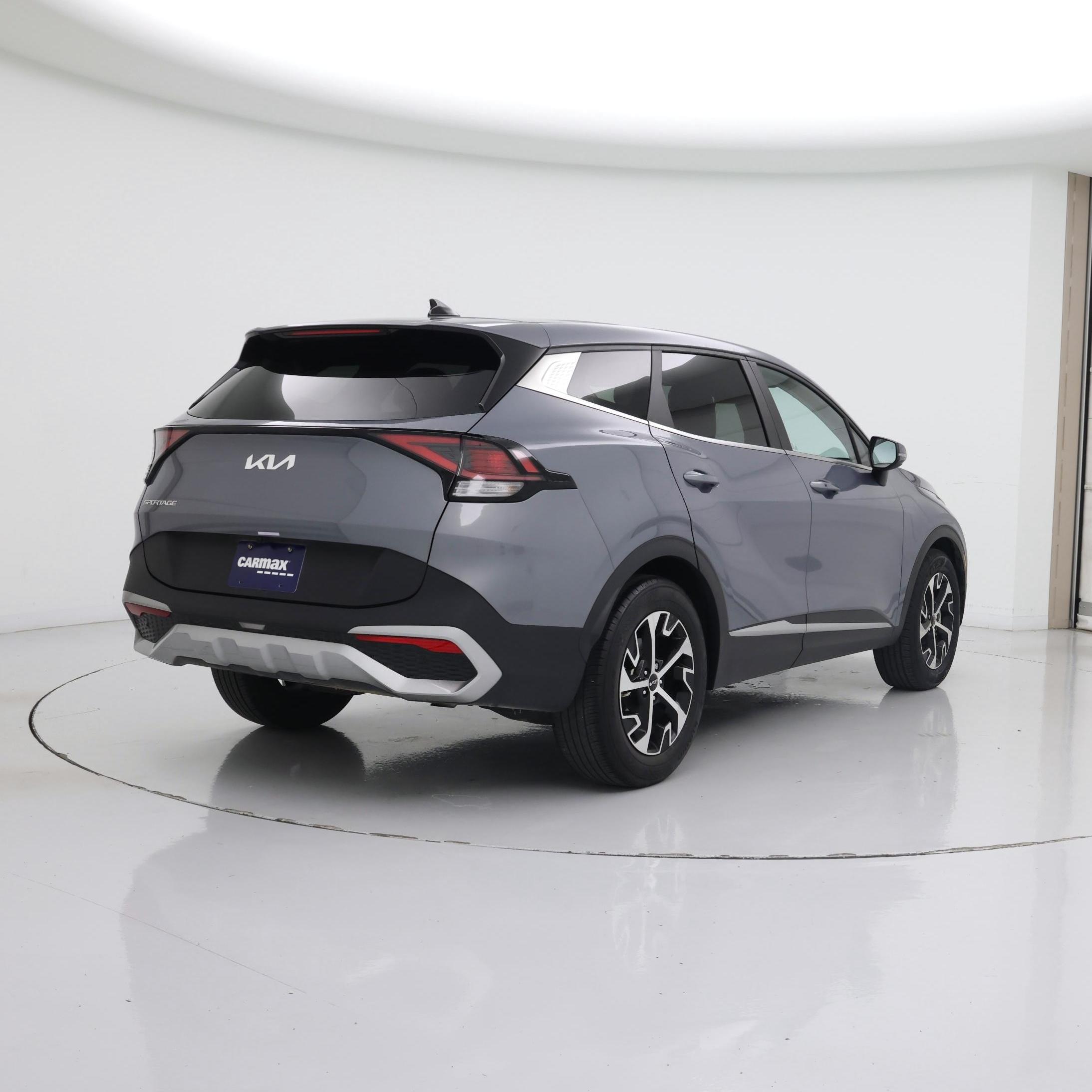 Thumbnail: 2023 Kia Sportage - 8