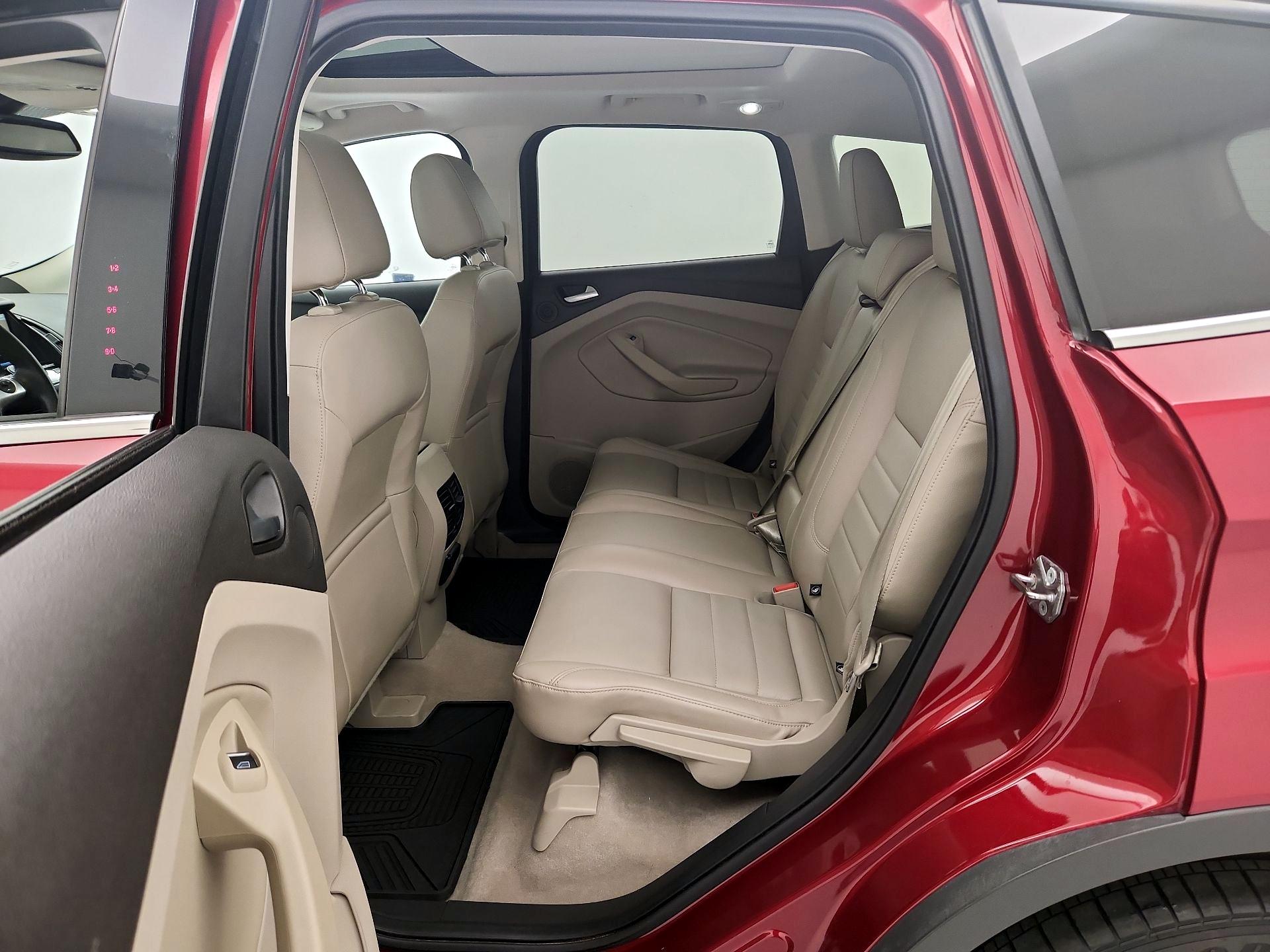 Thumbnail: 2015 Ford Escape - 19