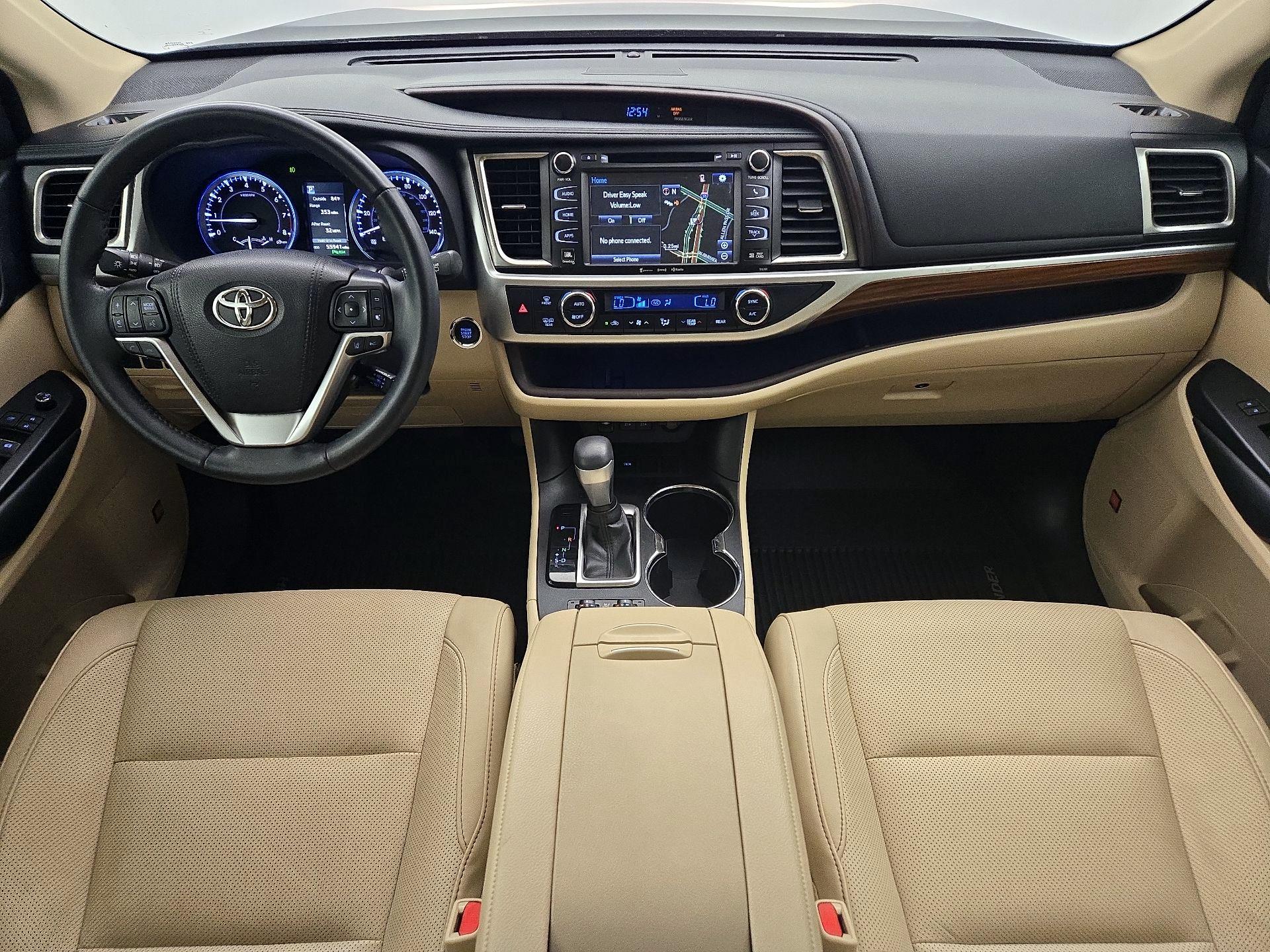 Thumbnail: 2019 Toyota Highlander - 9