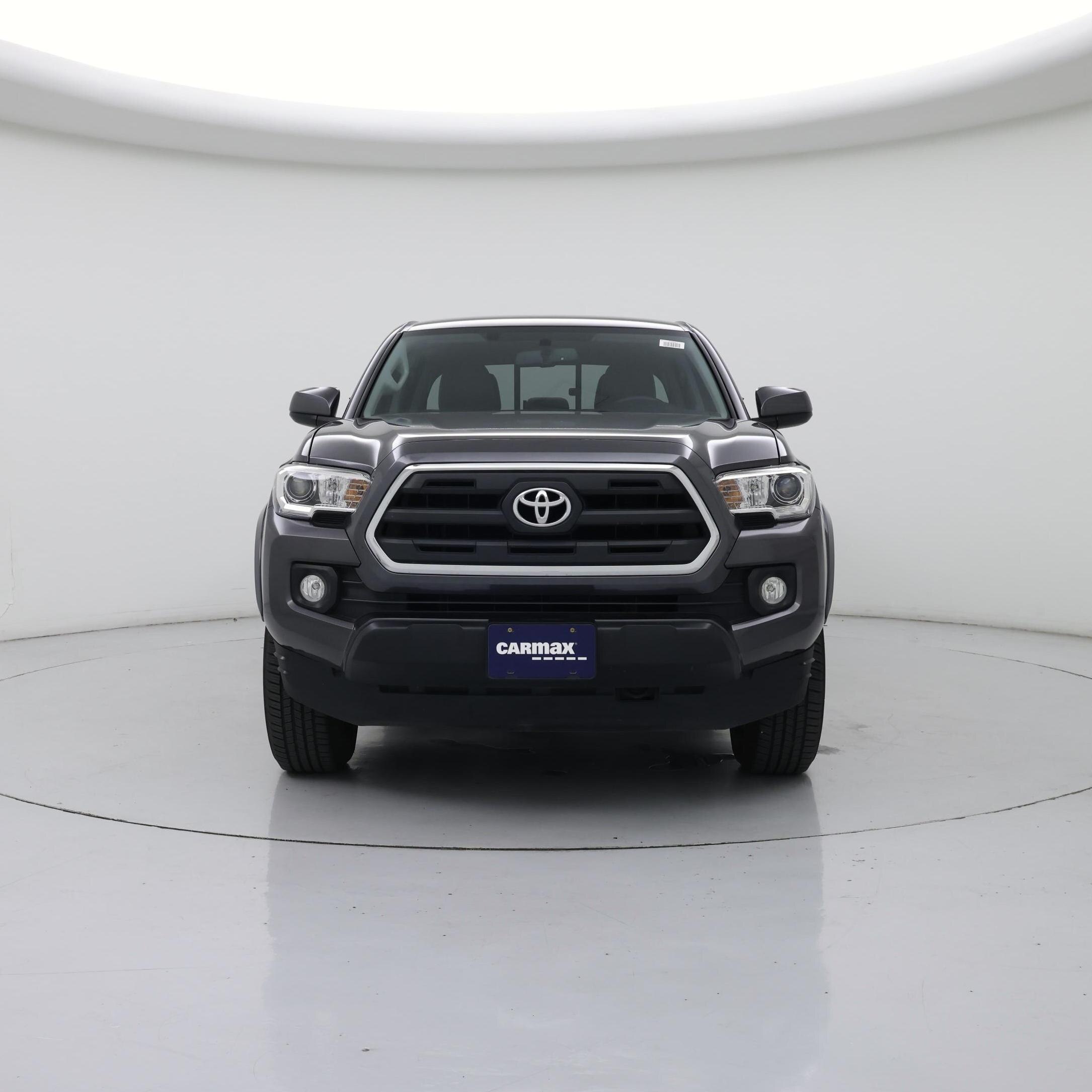 Thumbnail: 2017 Toyota Tacoma - 5