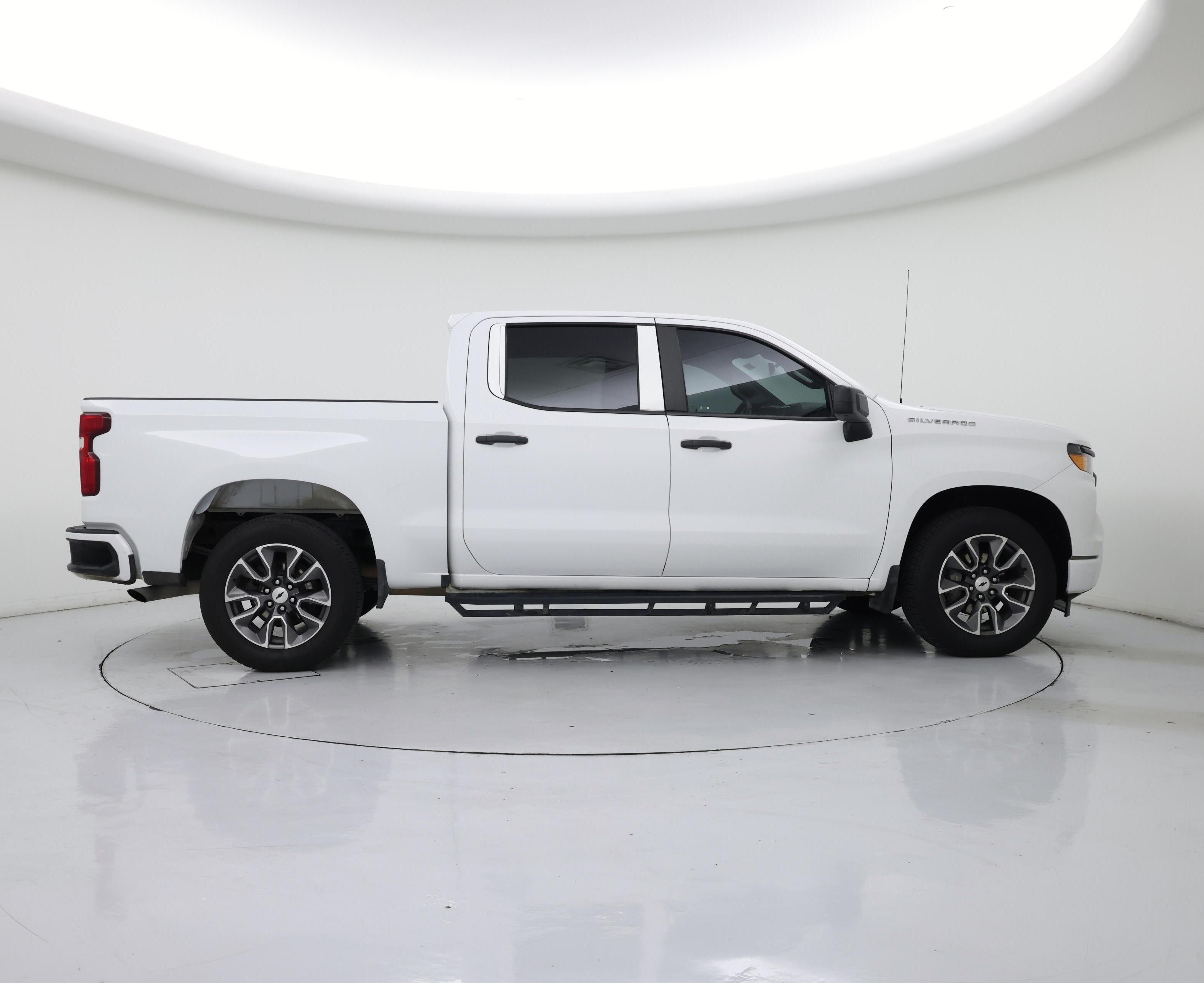 Thumbnail: 2022 Chevrolet Silverado 1500 - 7