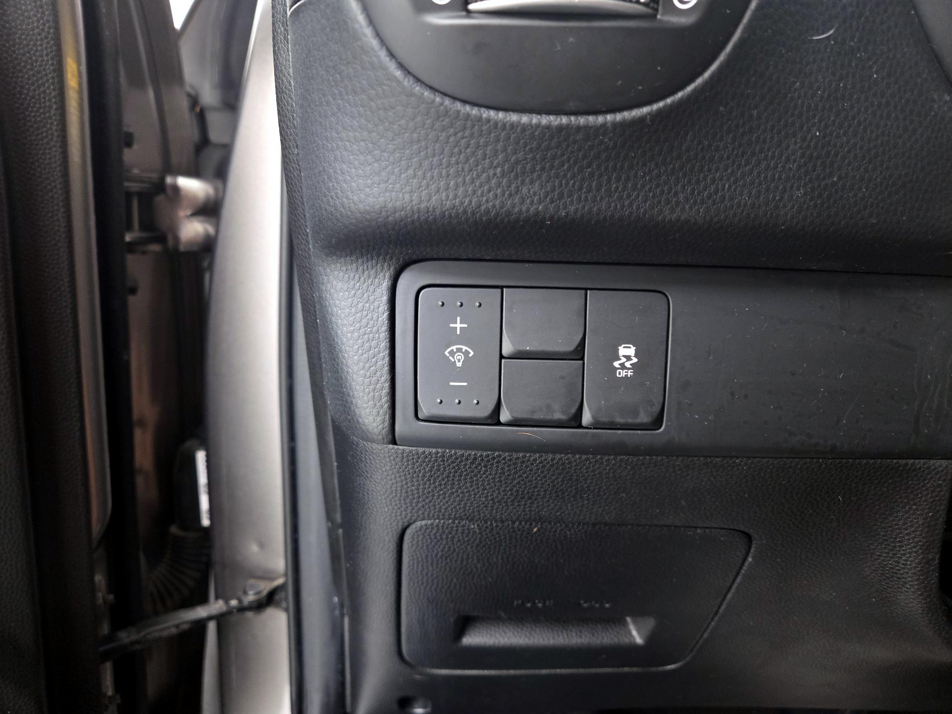 Thumbnail: 2018 Kia Soul - 13