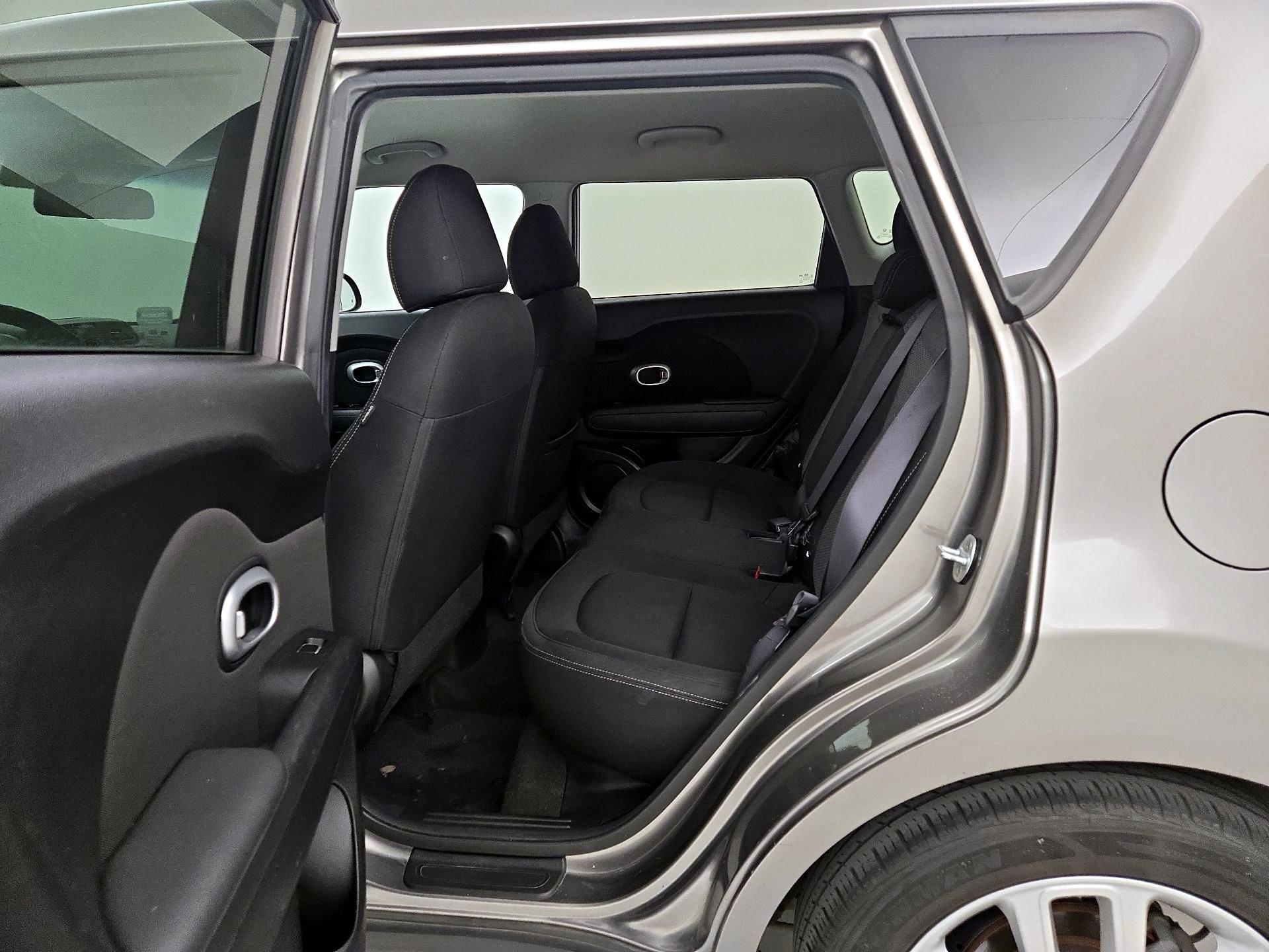 Thumbnail: 2018 Kia Soul - 19