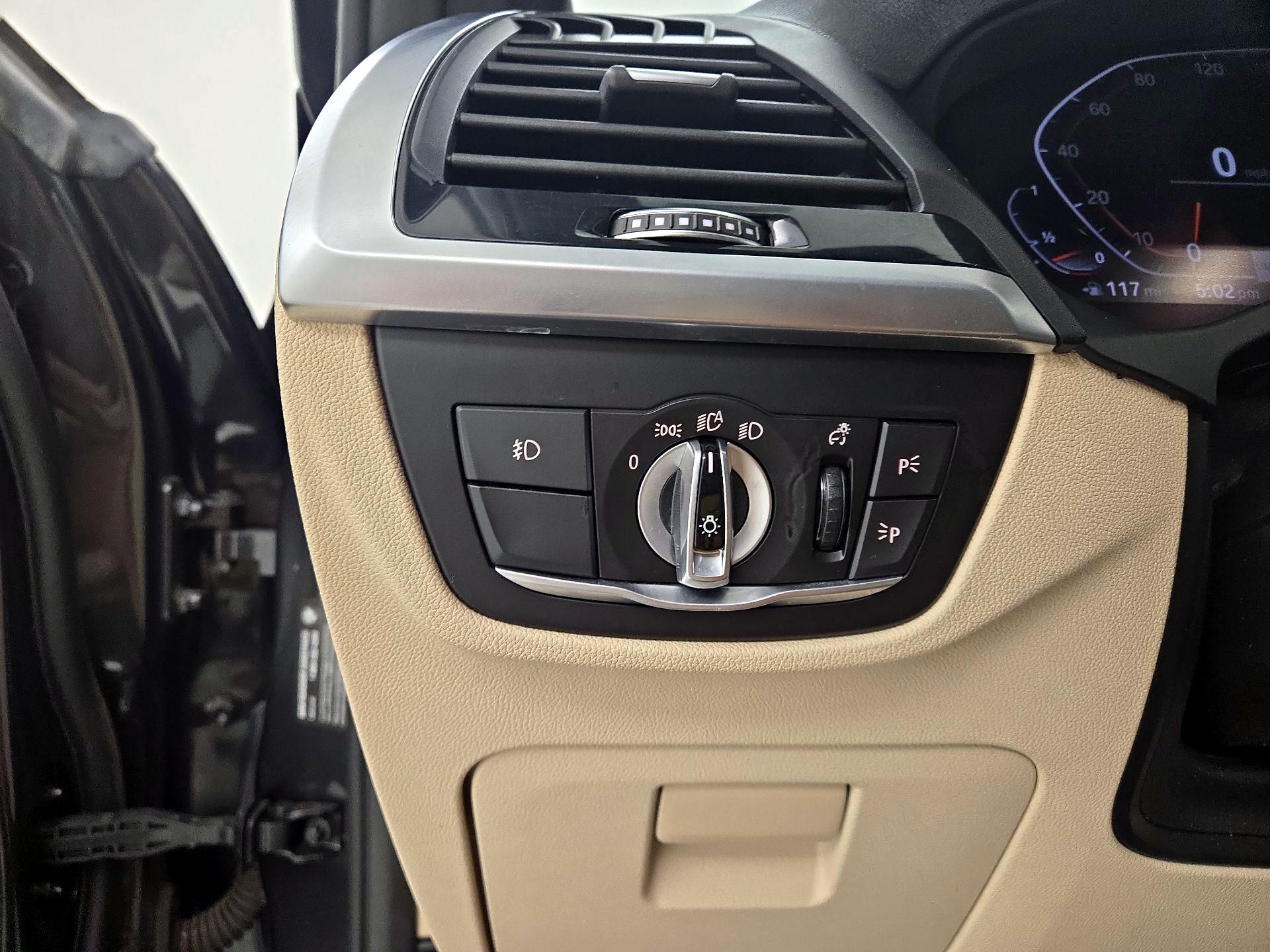 Thumbnail: 2020 BMW X3 - 13