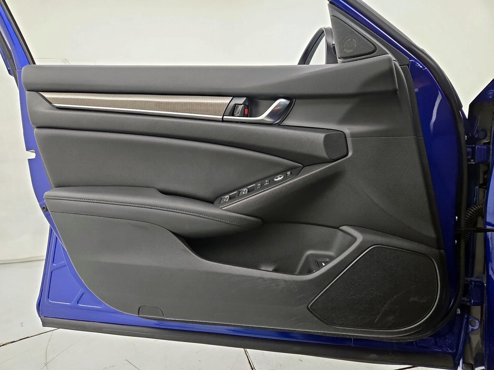 Thumbnail: 2022 Honda Accord - 12