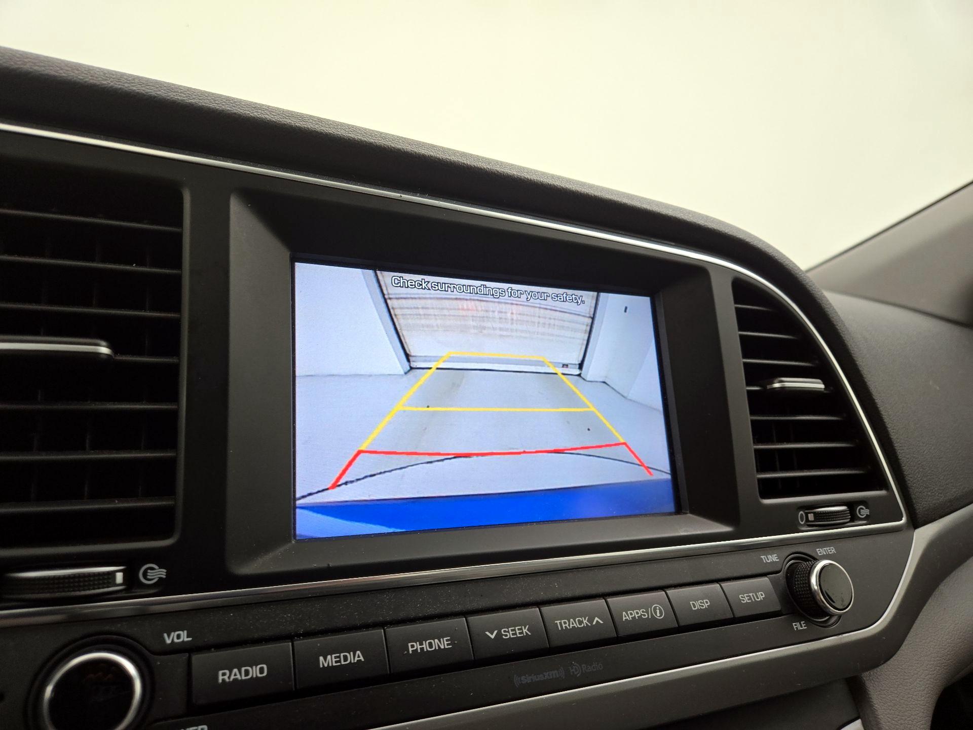 Thumbnail: 2017 Hyundai Elantra - 14