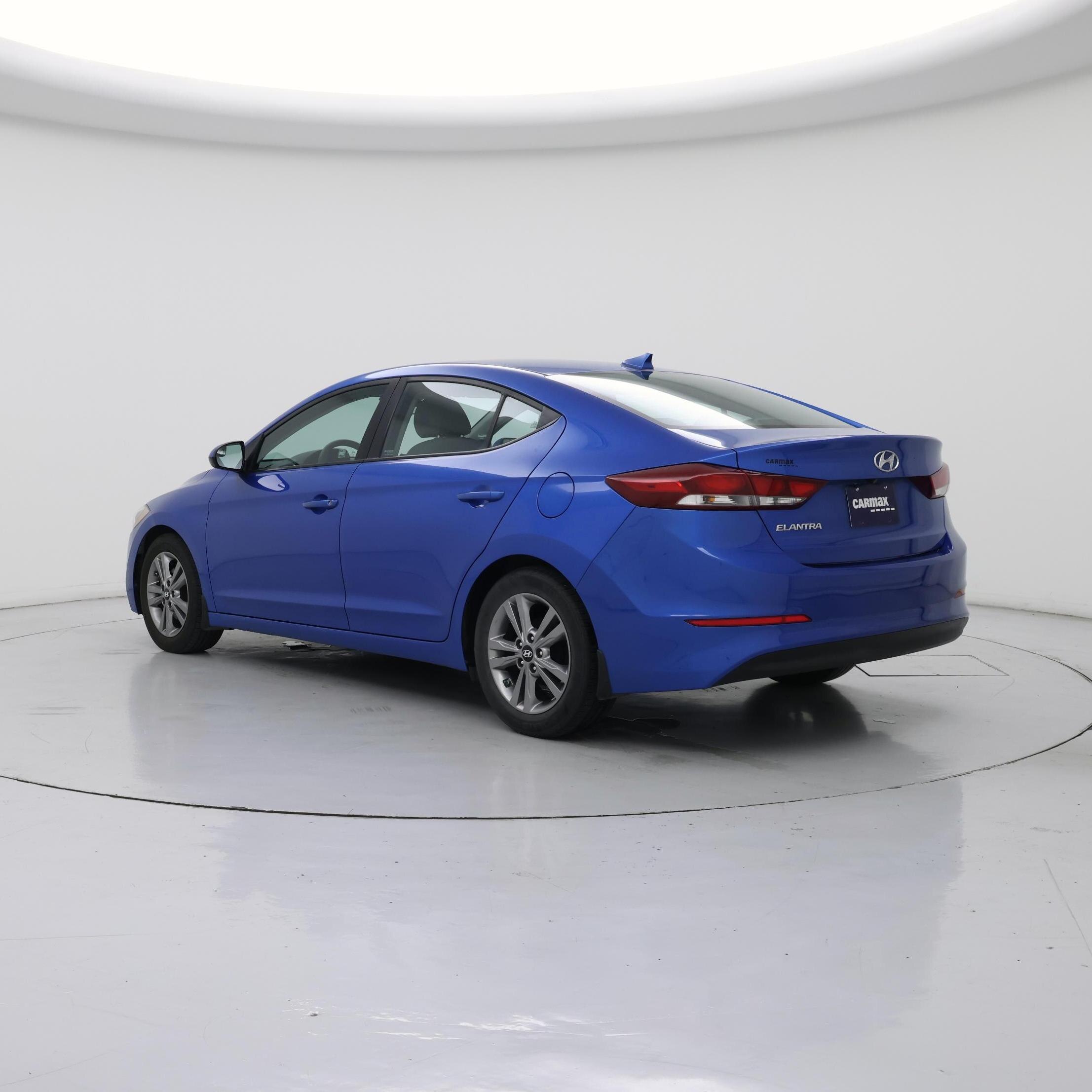 Thumbnail: 2017 Hyundai Elantra - 2