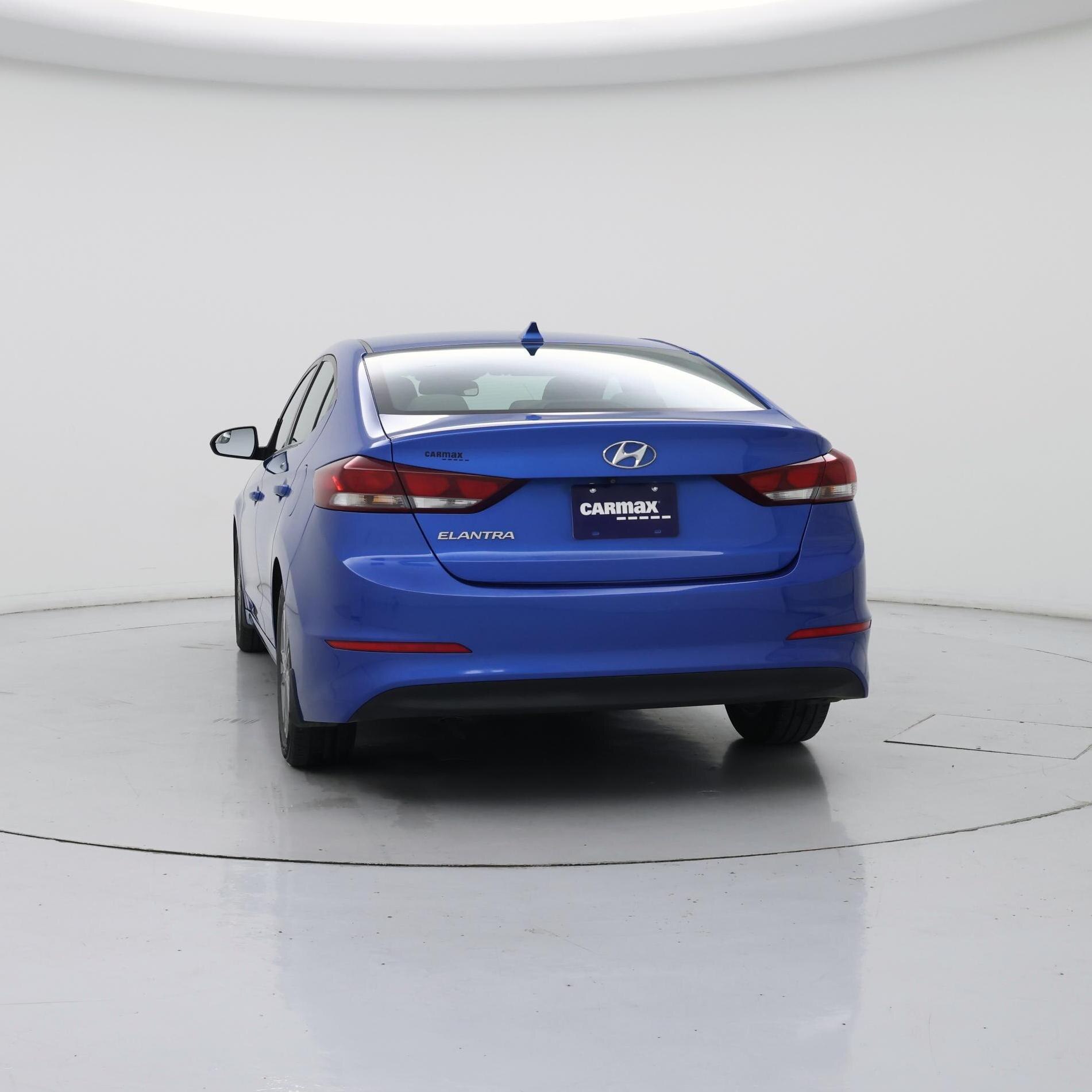Thumbnail: 2017 Hyundai Elantra - 6