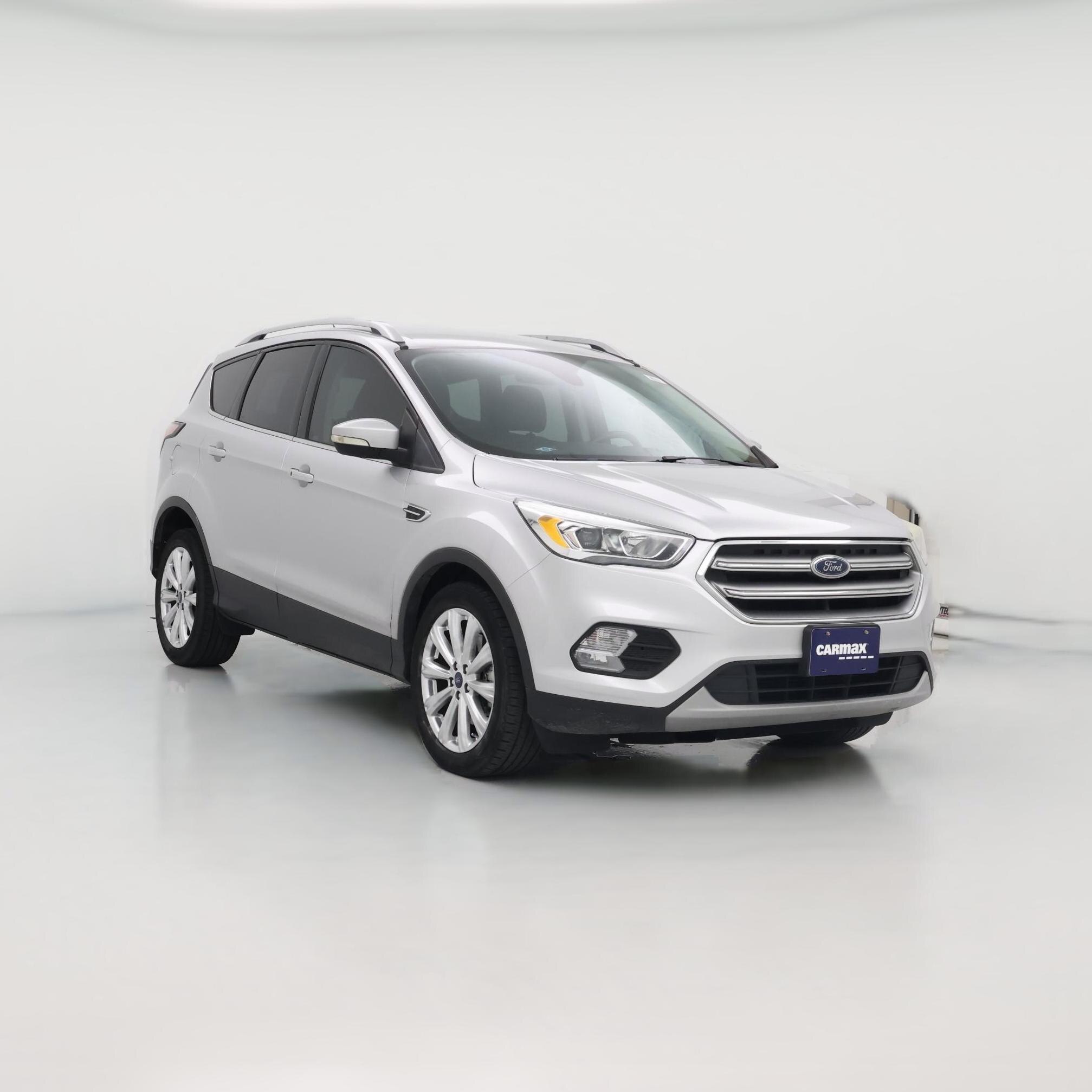 Thumbnail: 2017 Ford Escape - 1