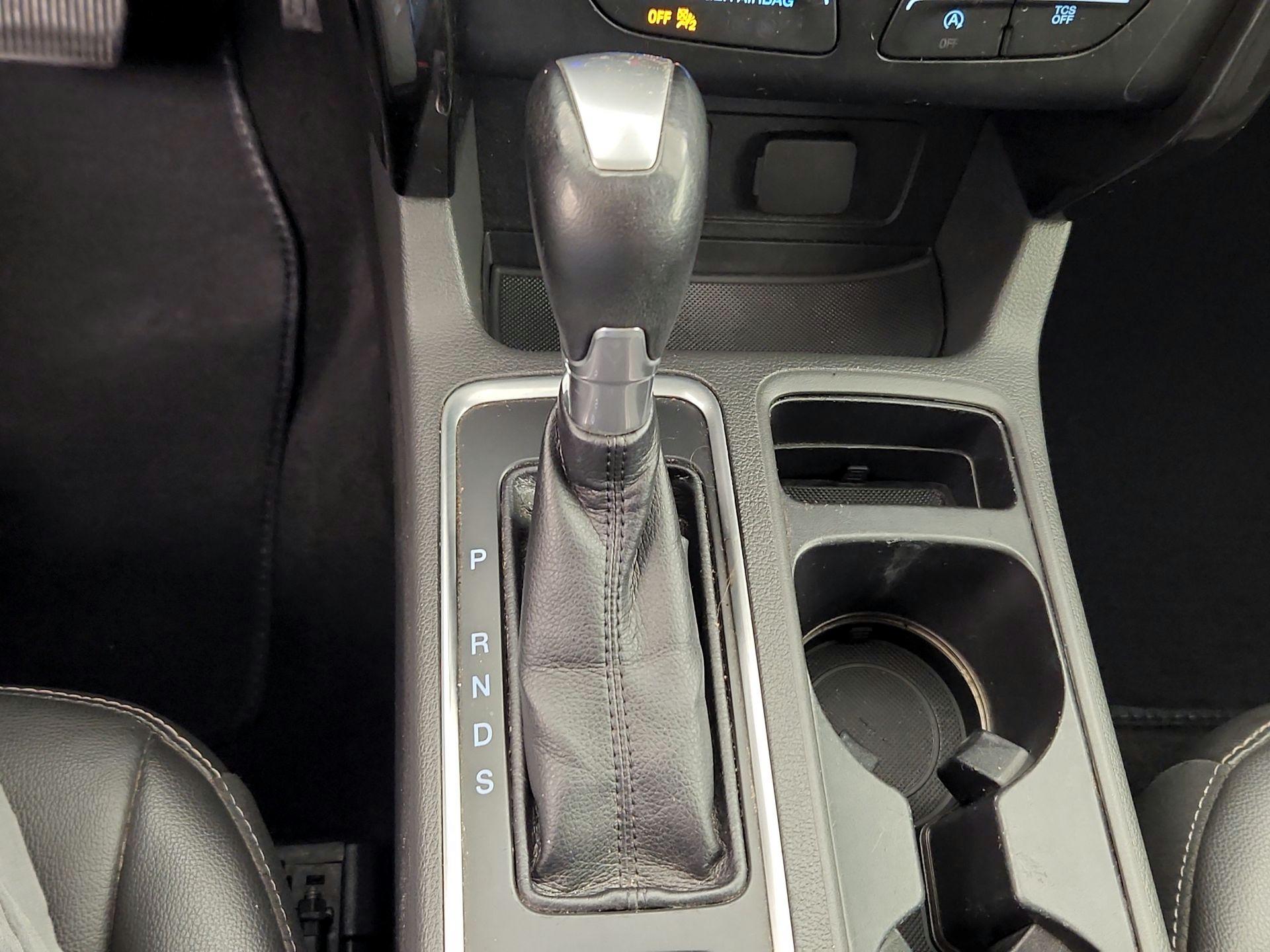 Thumbnail: 2017 Ford Escape - 18