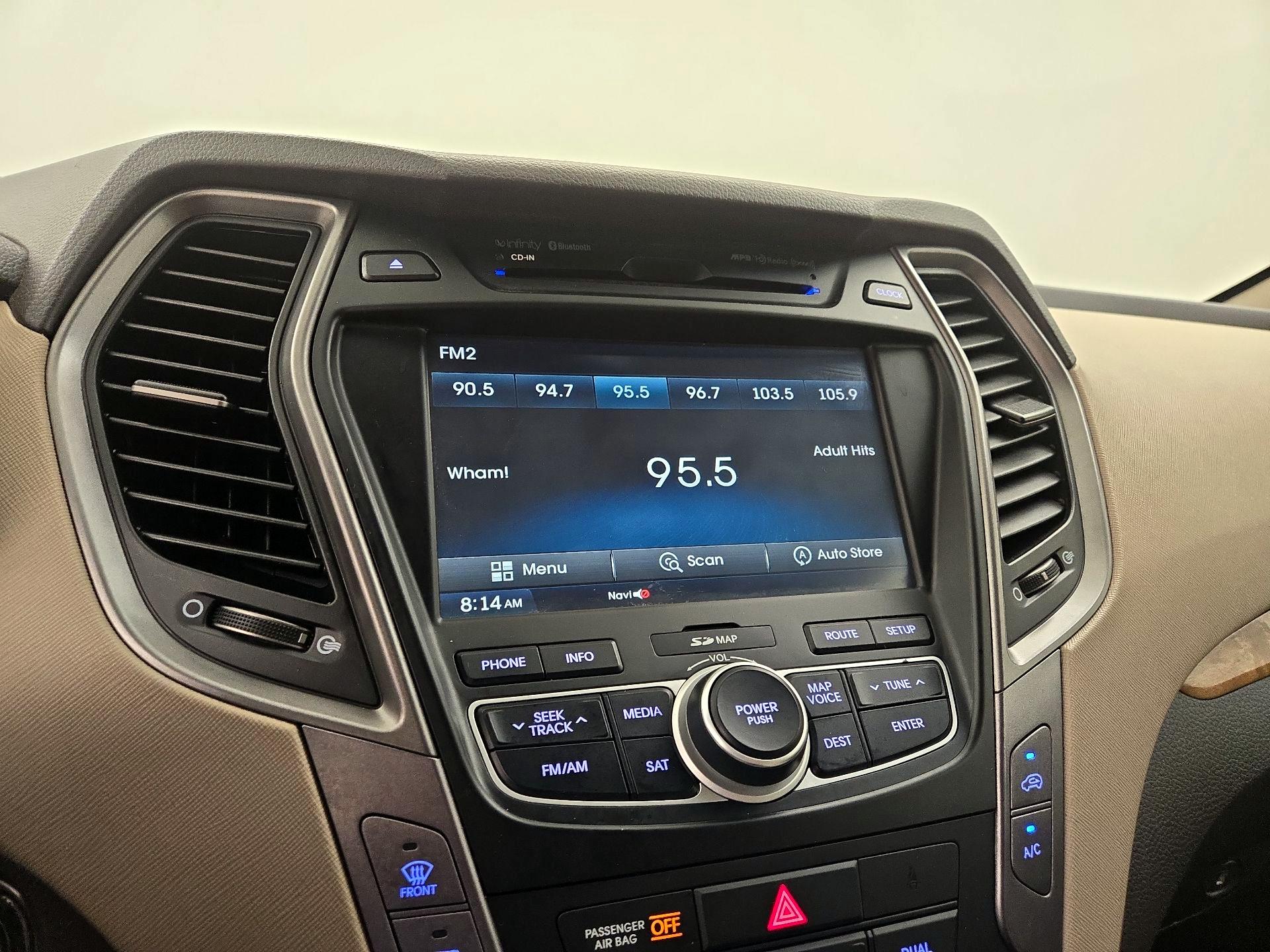 Thumbnail: 2014 Hyundai Santa Fe - 16