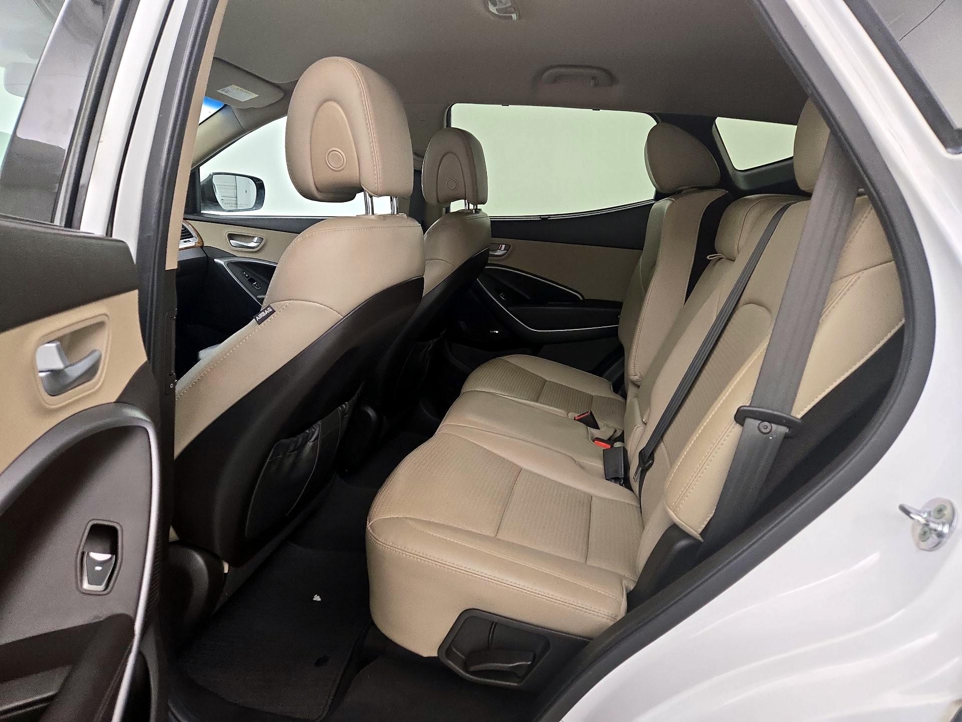 Thumbnail: 2014 Hyundai Santa Fe - 20